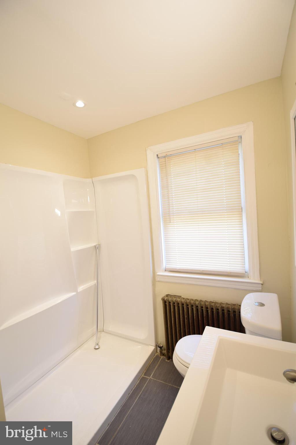 NORWOOD HEIGHTS - Residential Lease