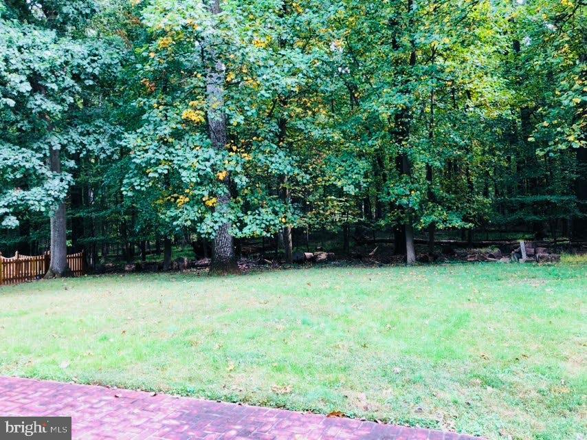 STONEWALL MANOR - Residential Lease