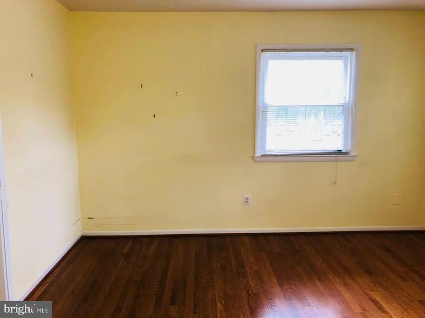 STONEWALL MANOR - Residential Lease