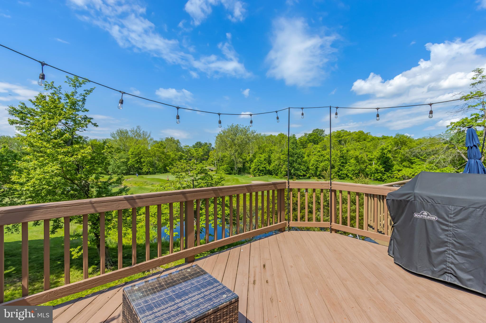 FAIRWAY HILLS - Residential