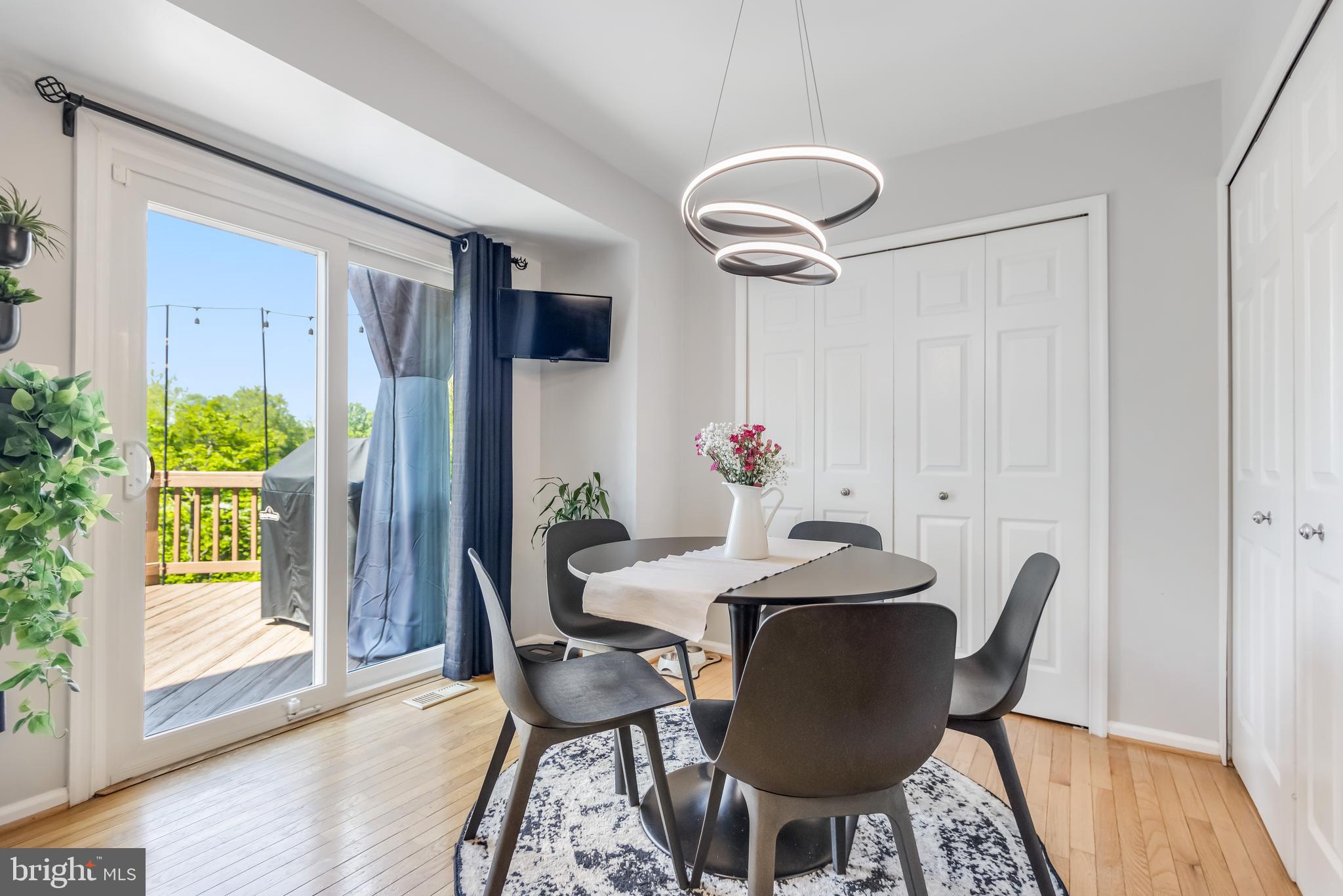 FAIRWAY HILLS - Residential