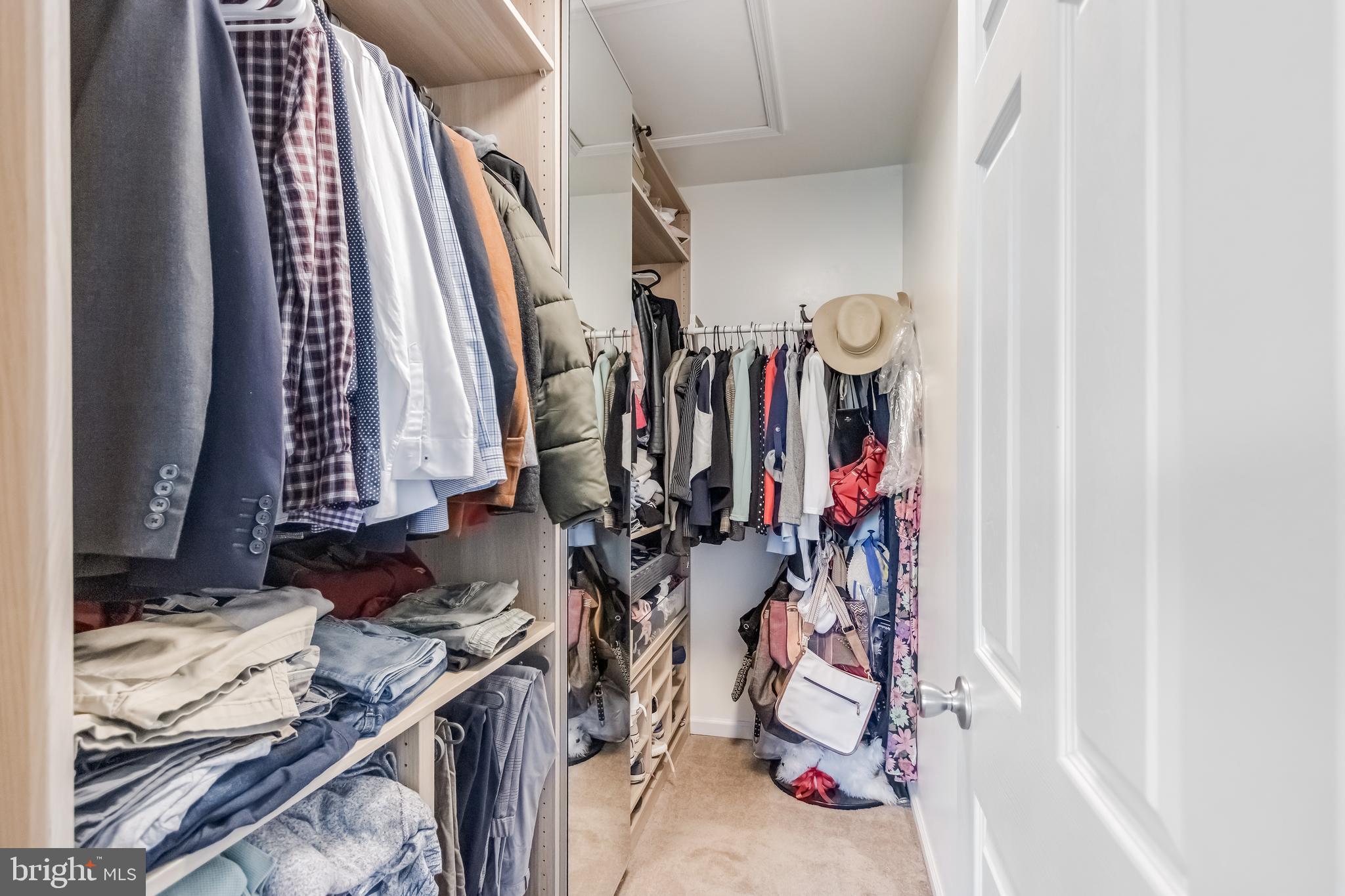 FAIRWAY HILLS - Residential