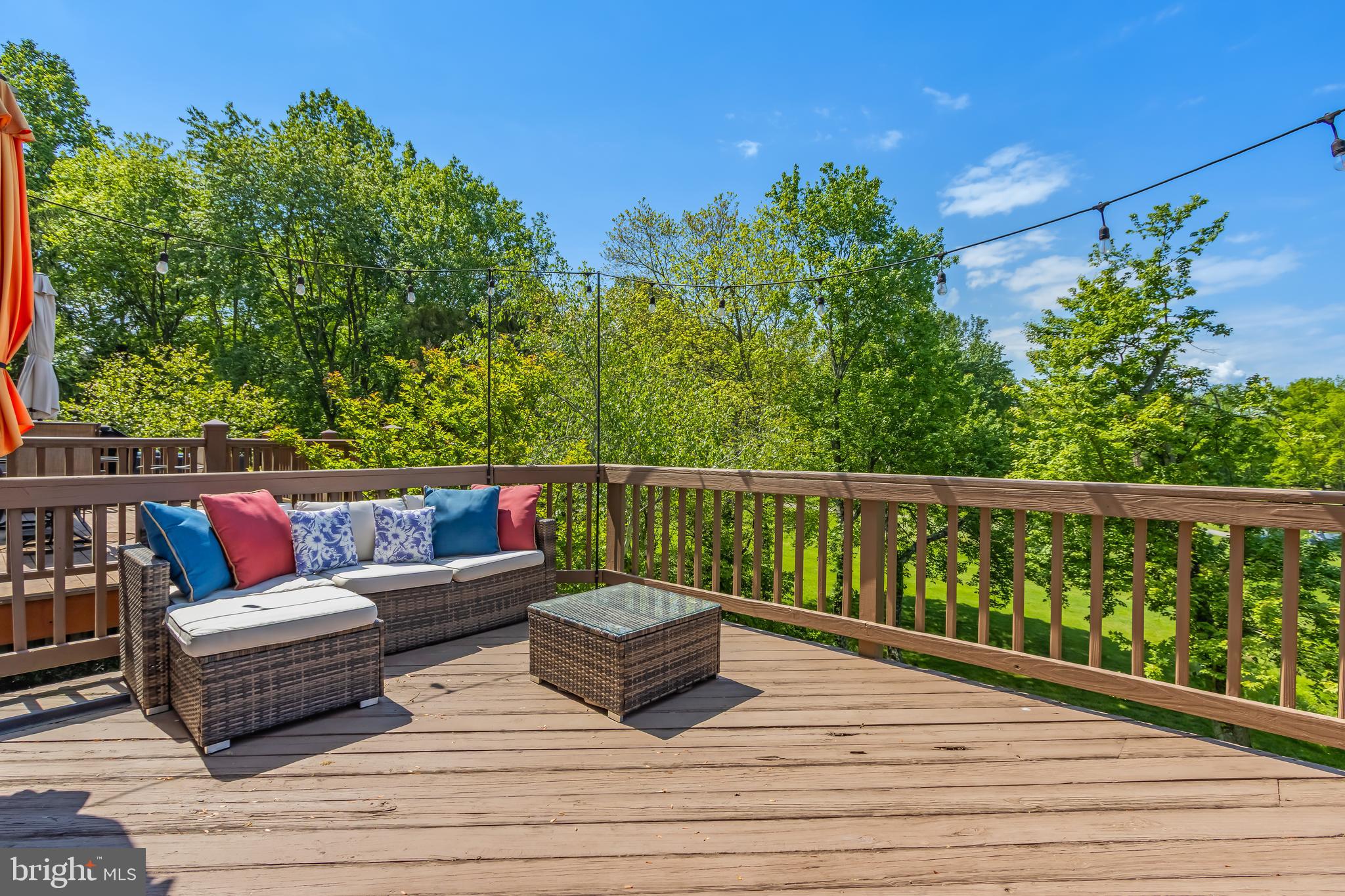 FAIRWAY HILLS - Residential