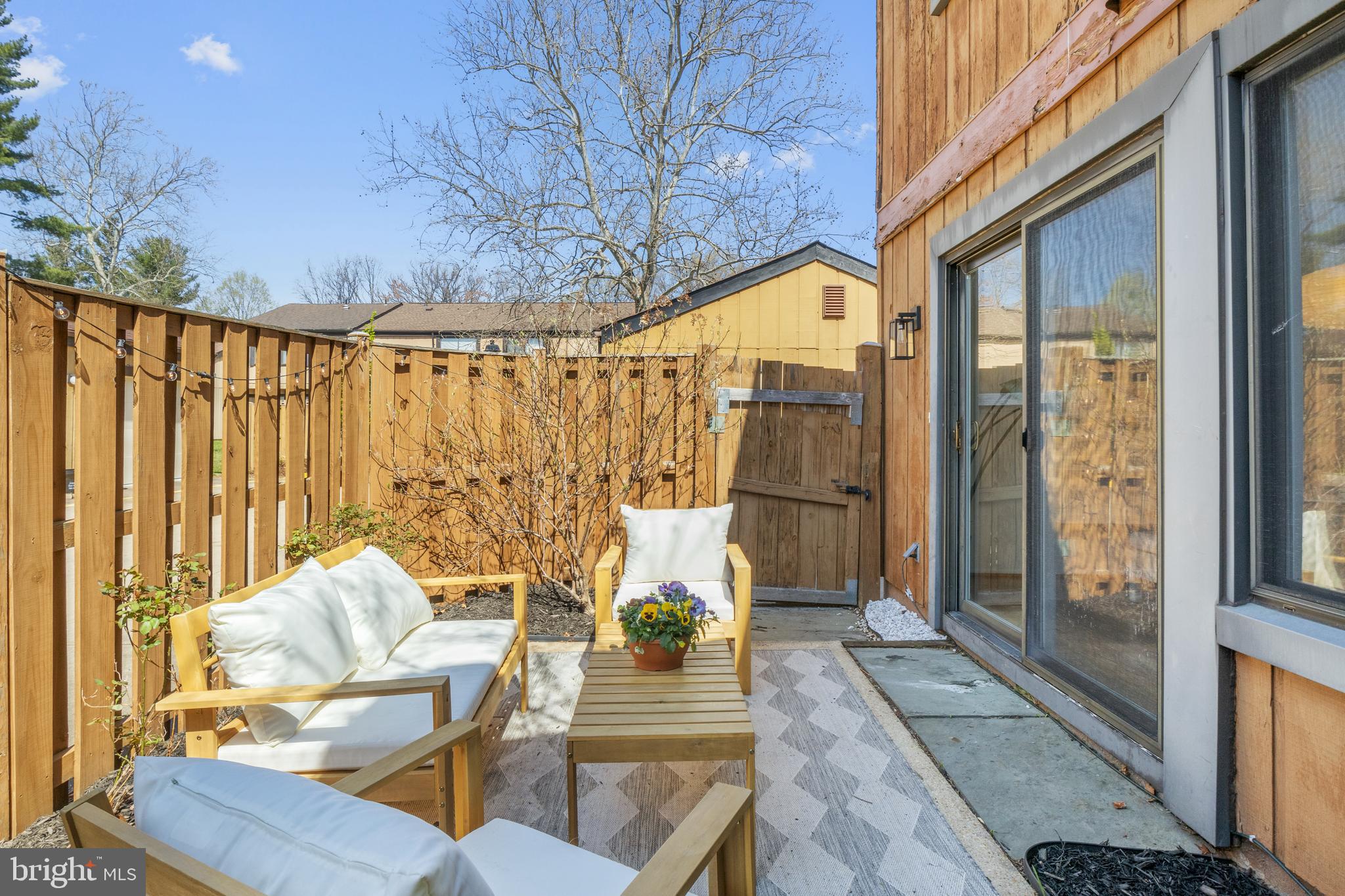 COVINGTON - Residential