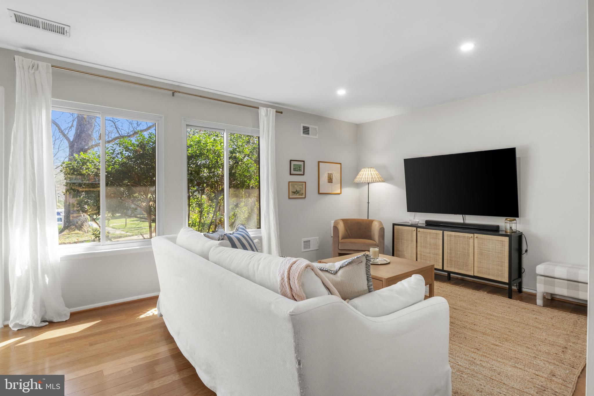 COVINGTON - Residential