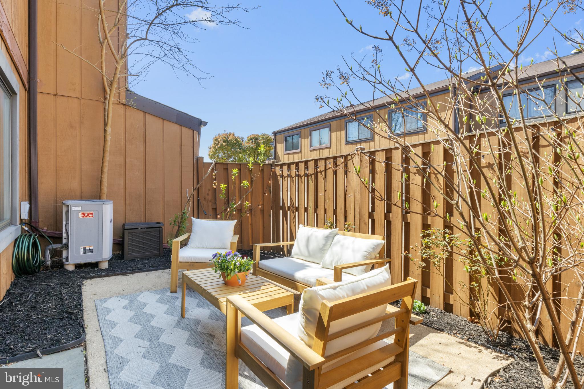 COVINGTON - Residential