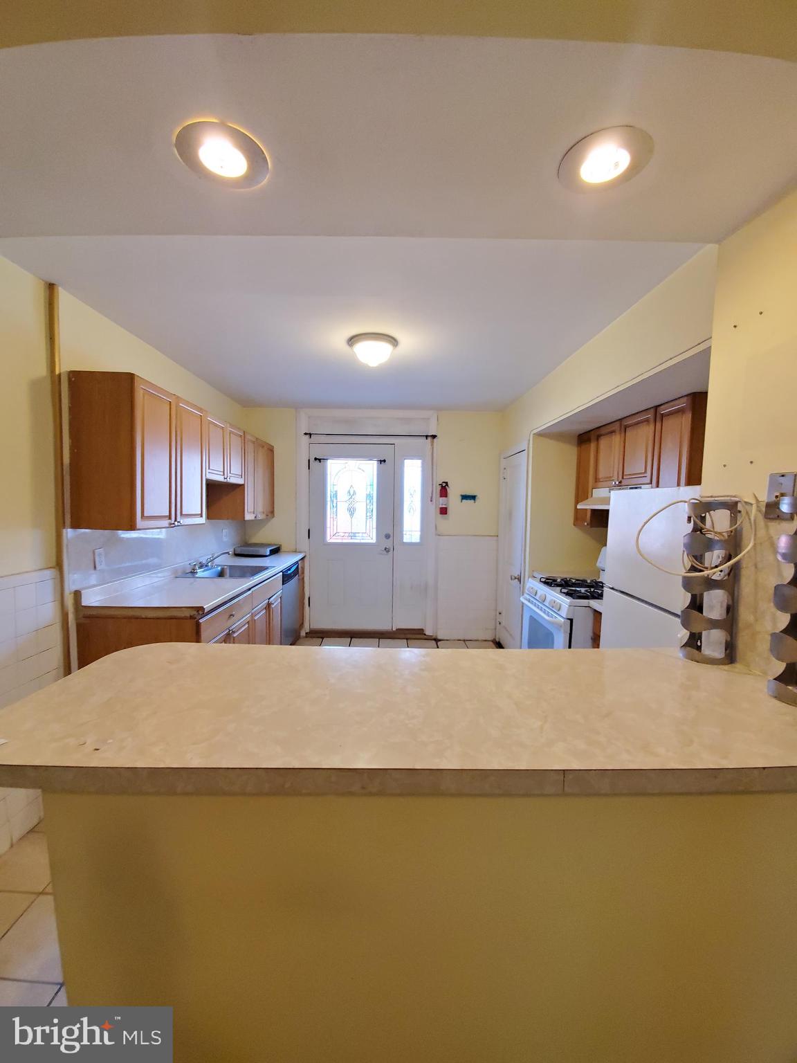 WEST OAK LANE - Residential