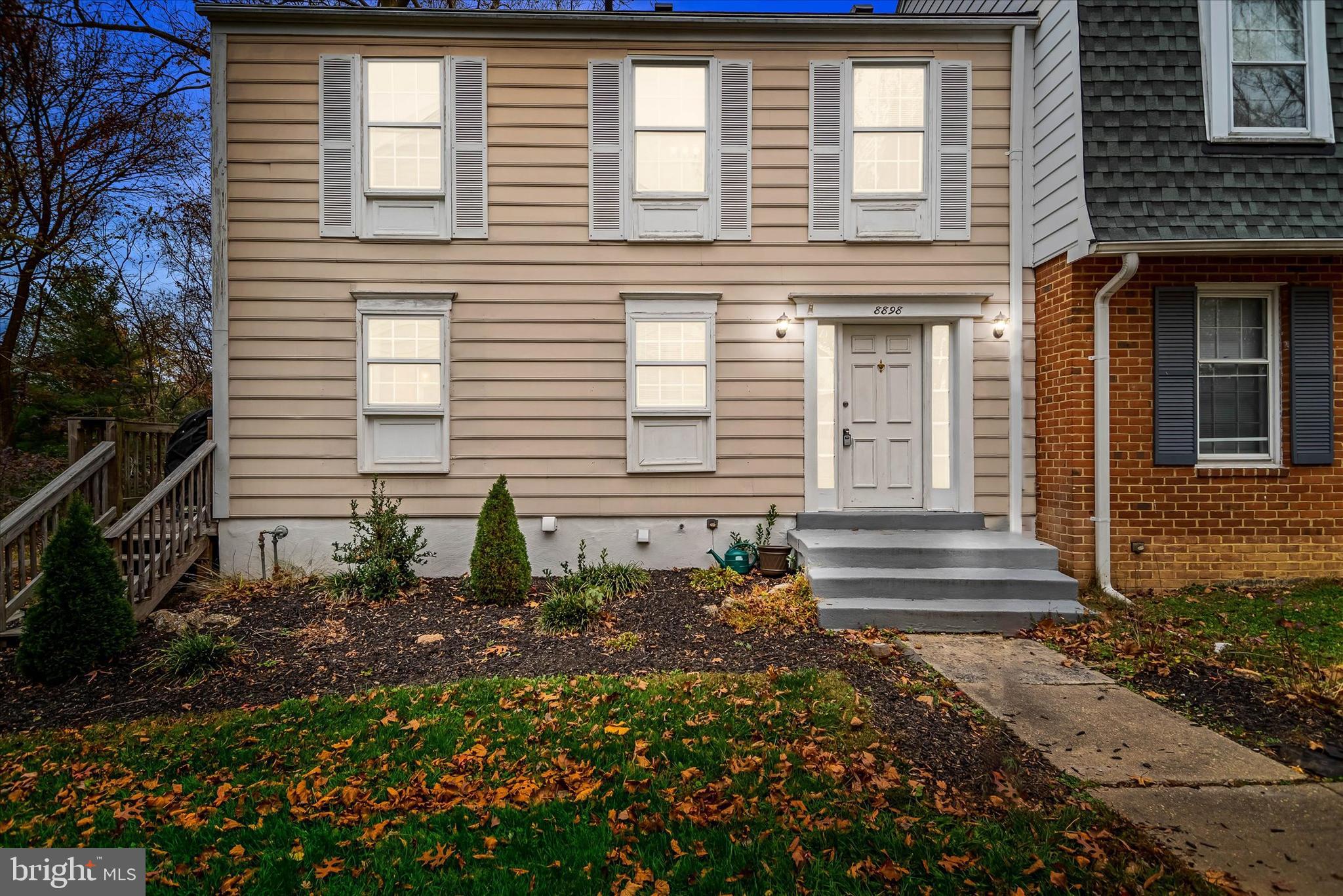 KING CHARLES COMMONS - Residential