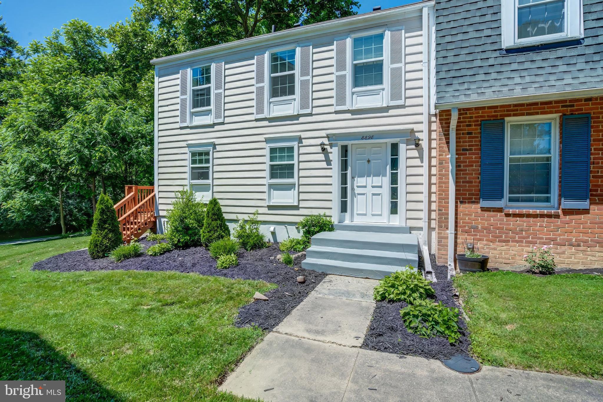 KING CHARLES COMMONS - Residential