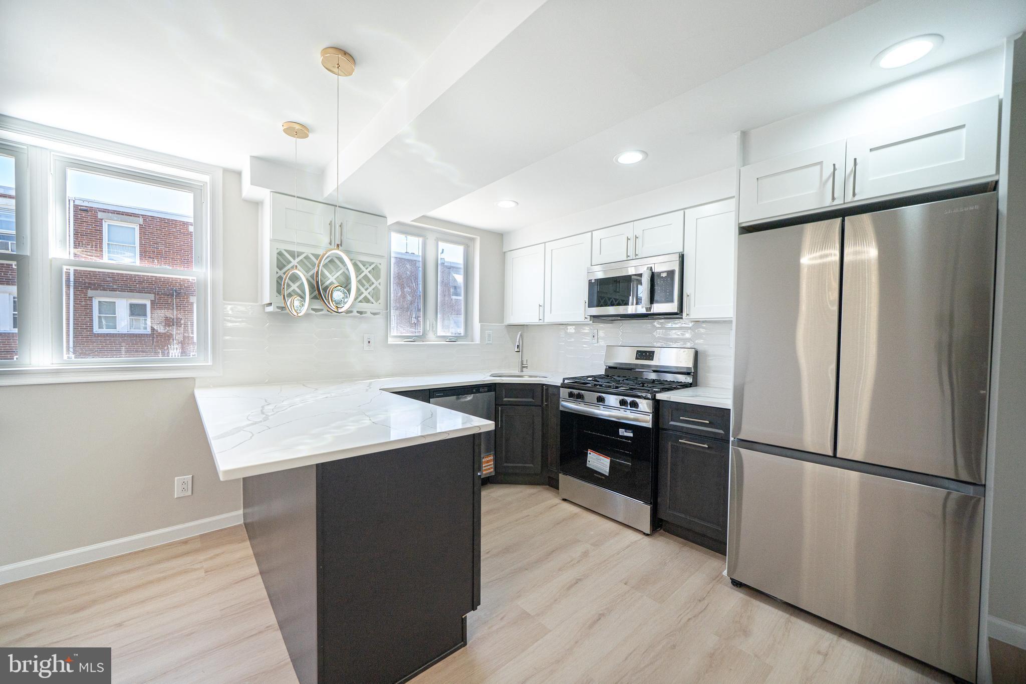 HOLMESBURG - Residential