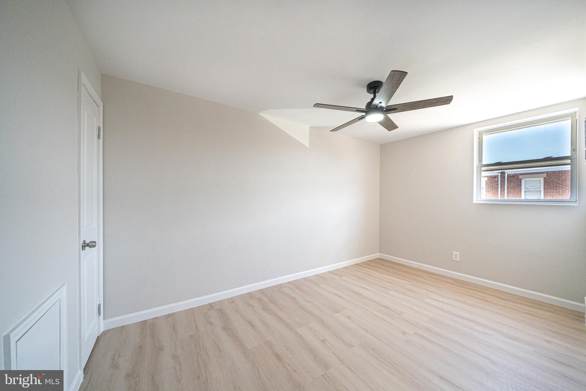 HOLMESBURG - Residential