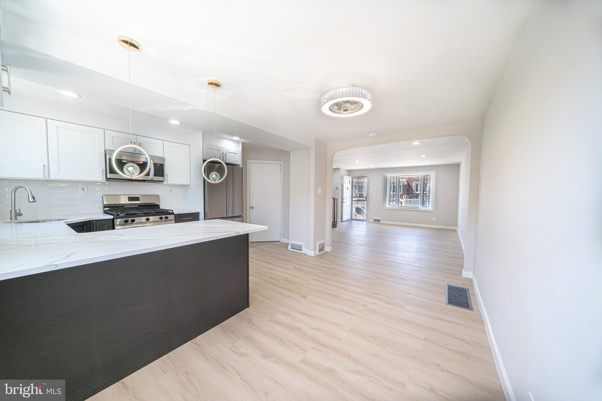 HOLMESBURG - Residential