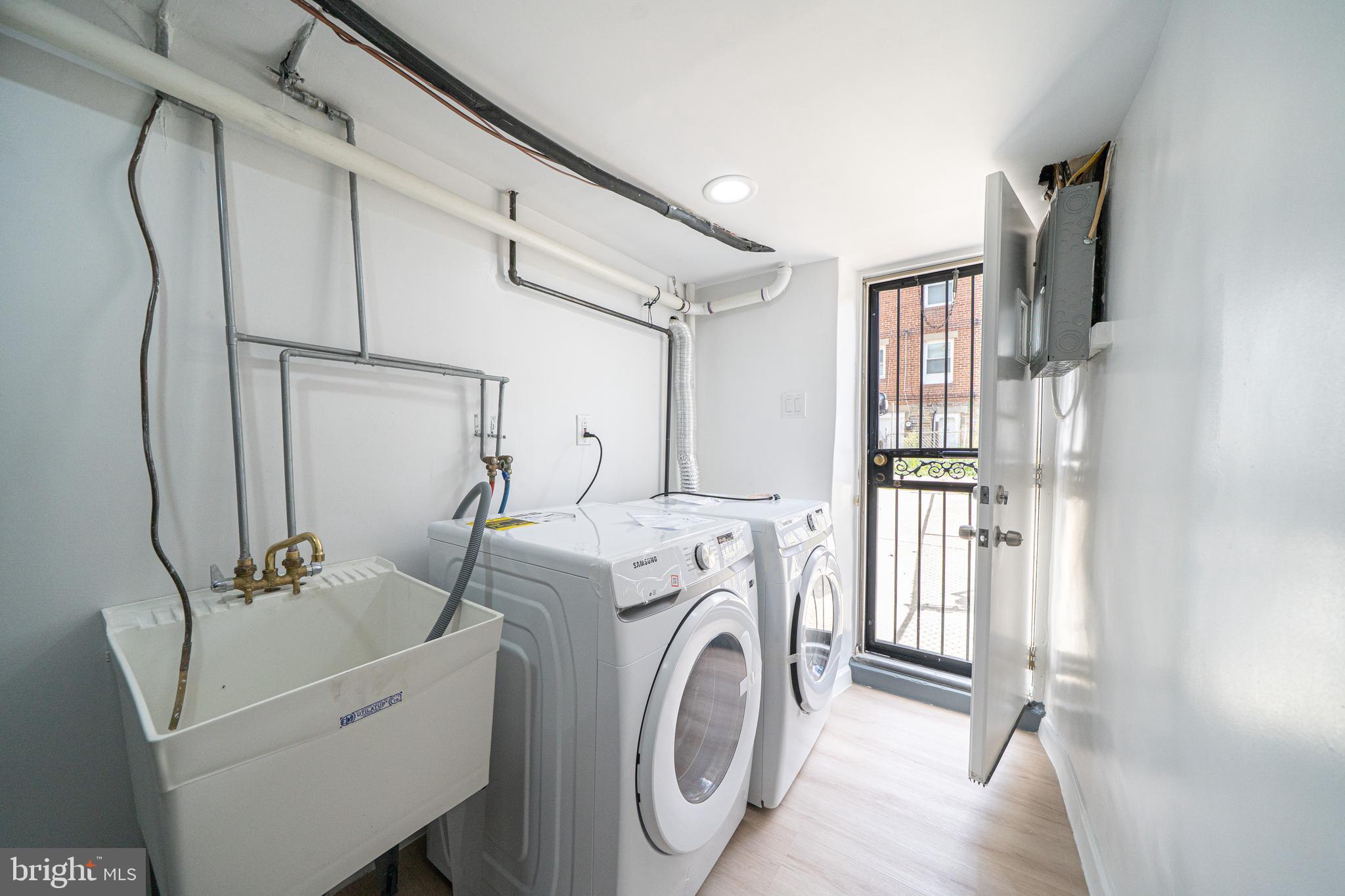 HOLMESBURG - Residential