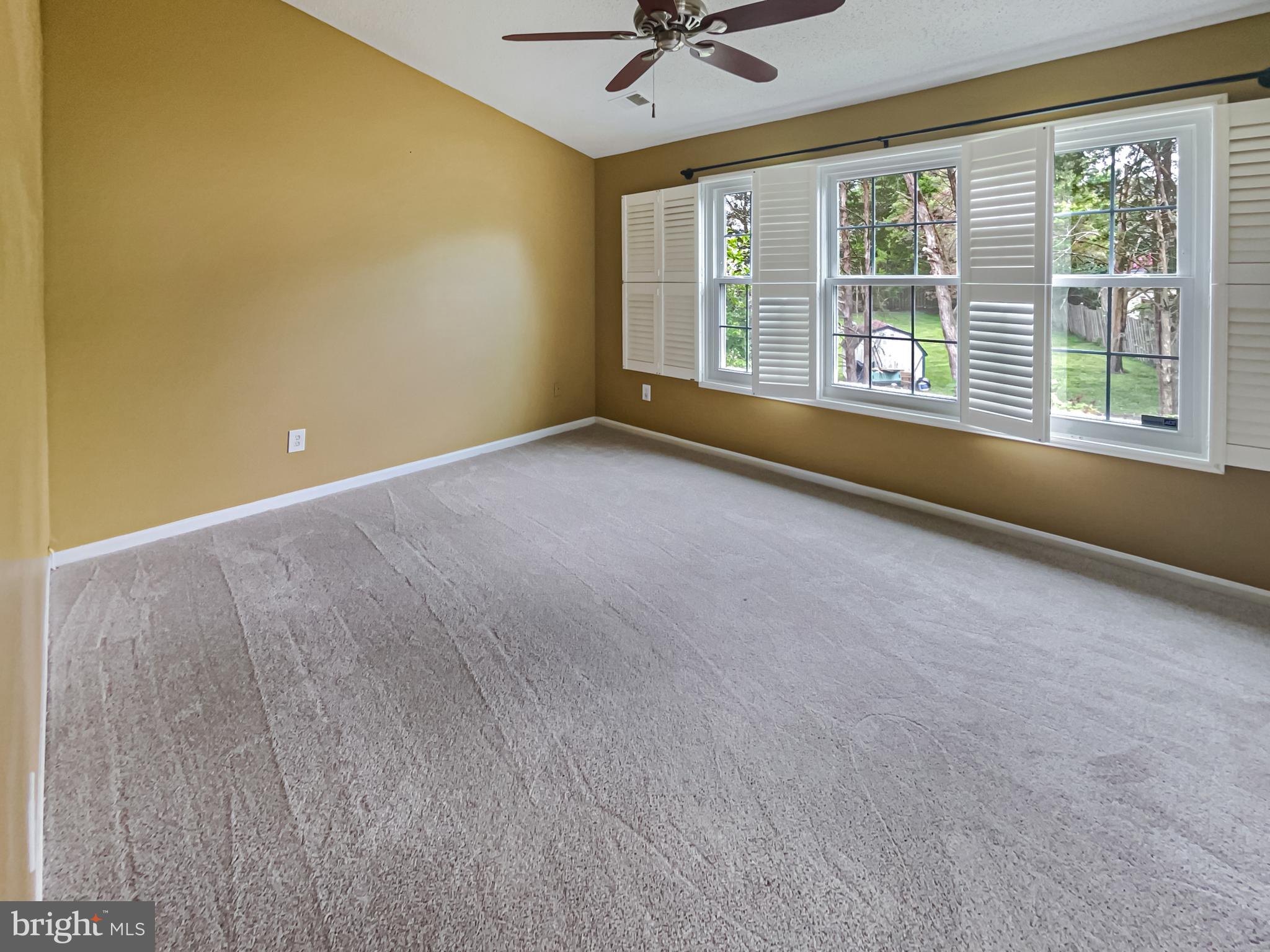 DRANESVILLE ESTATES - Residential