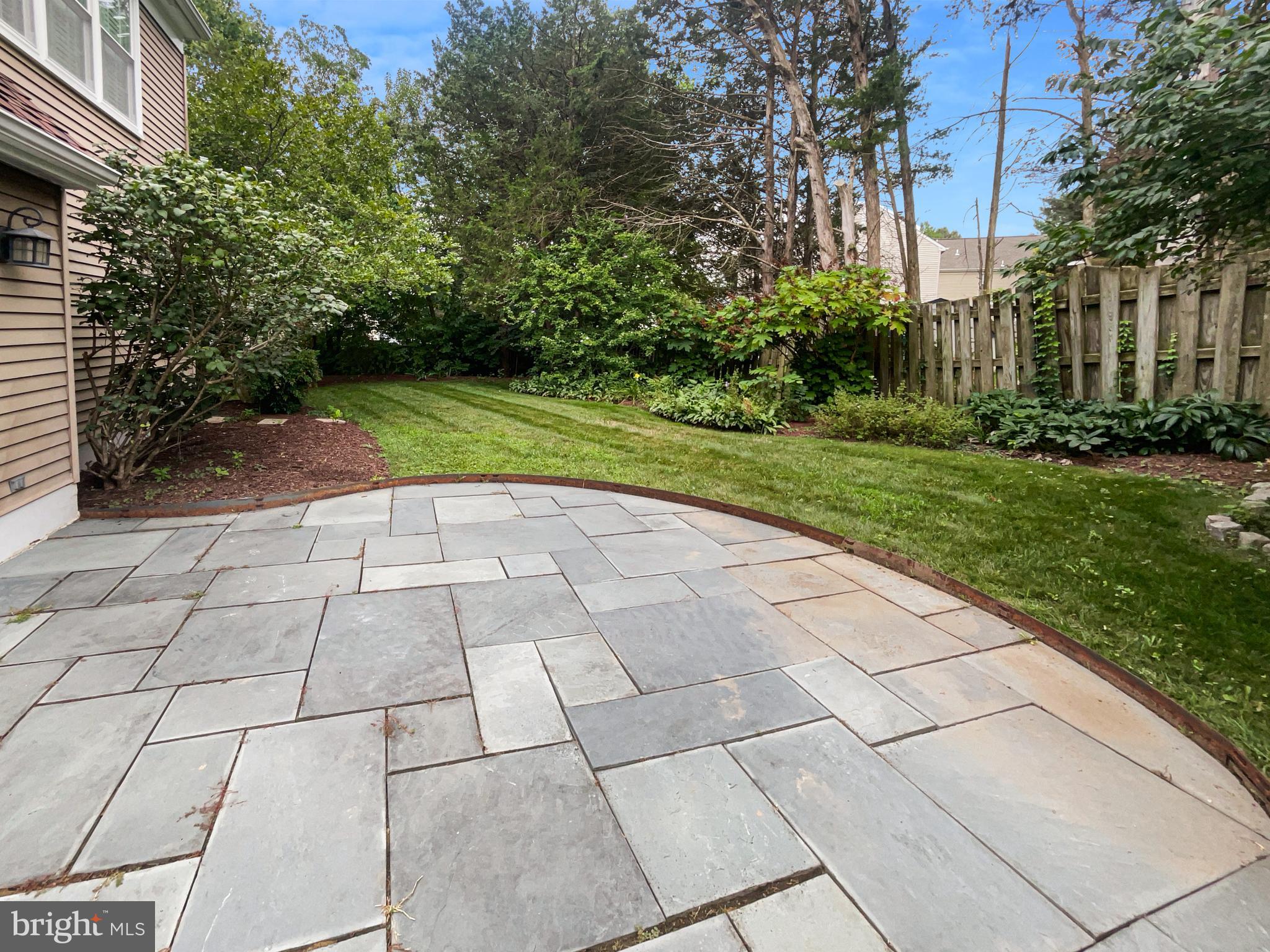 DRANESVILLE ESTATES - Residential