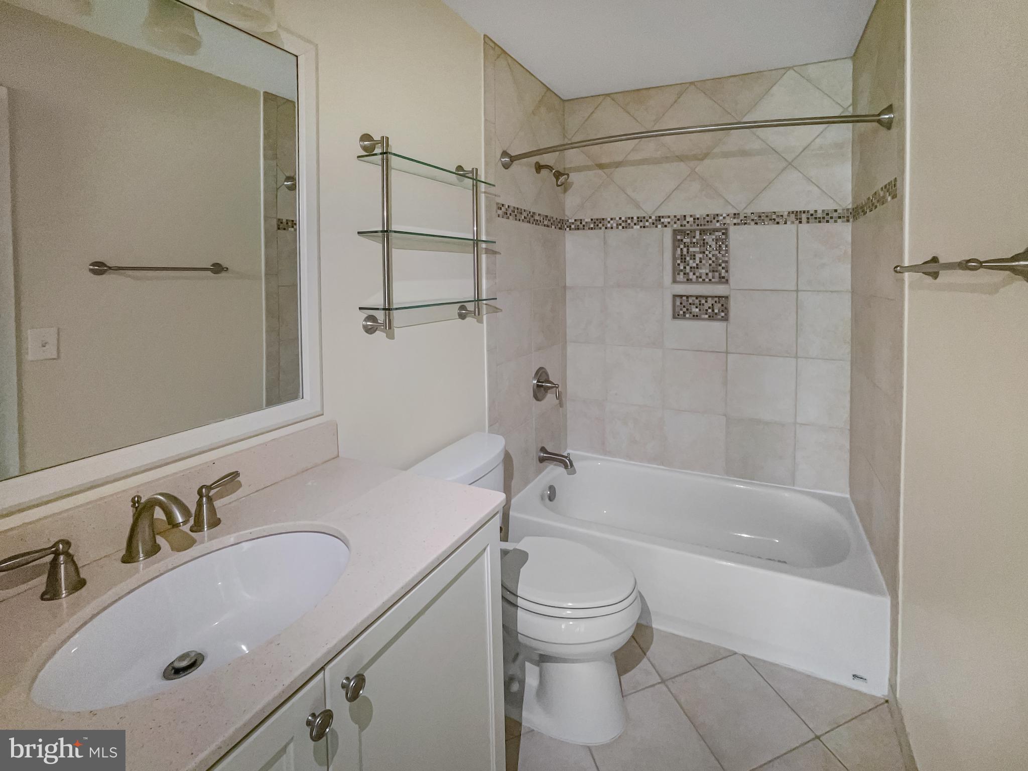 DRANESVILLE ESTATES - Residential