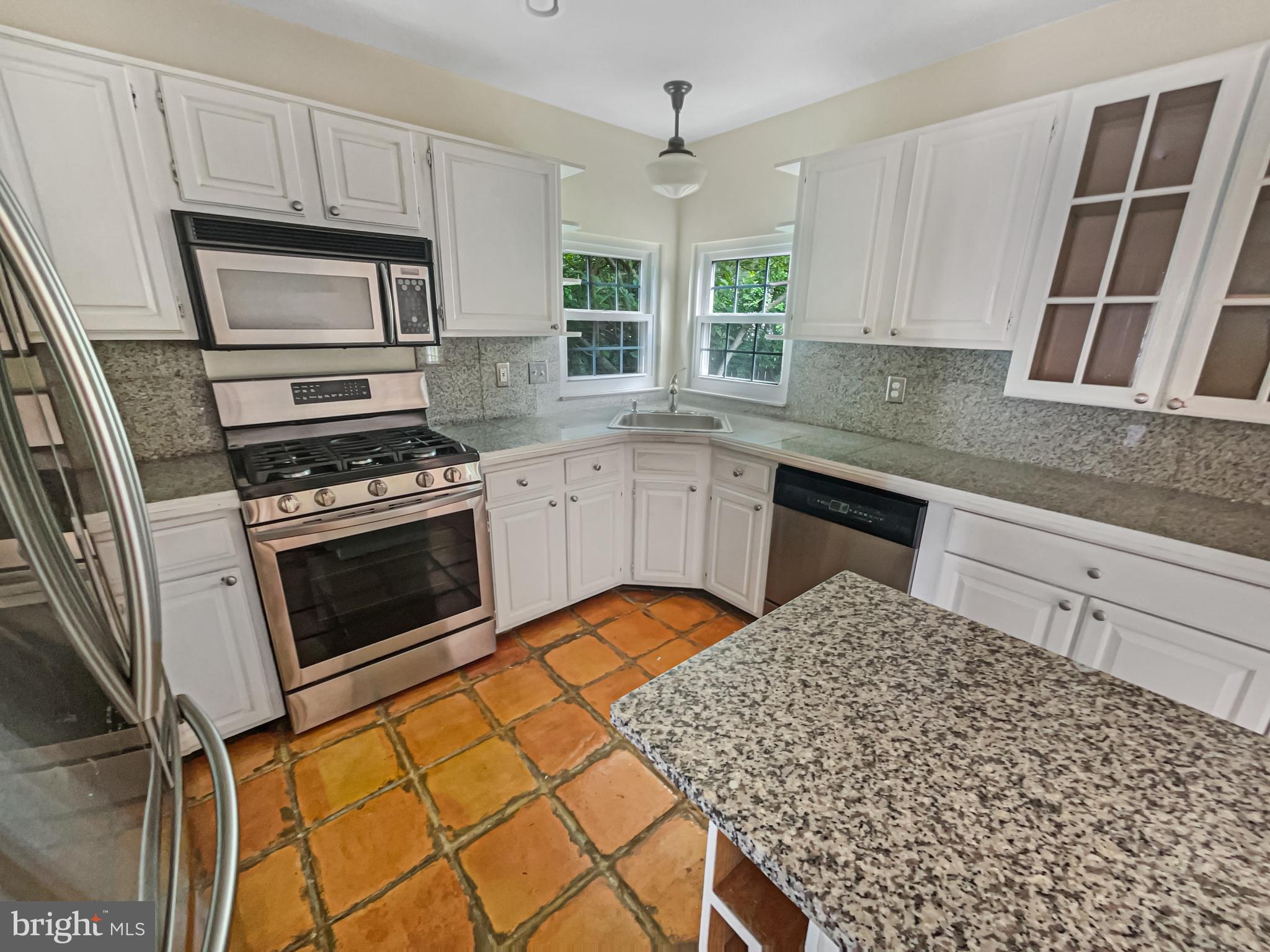 DRANESVILLE ESTATES - Residential