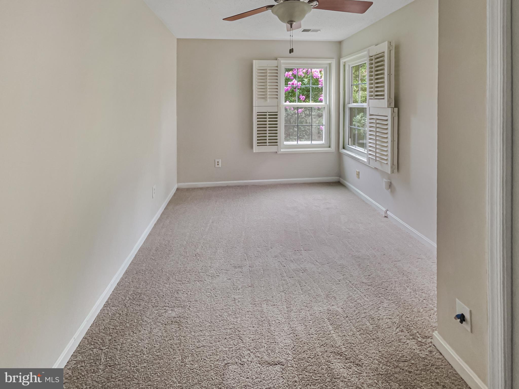 DRANESVILLE ESTATES - Residential