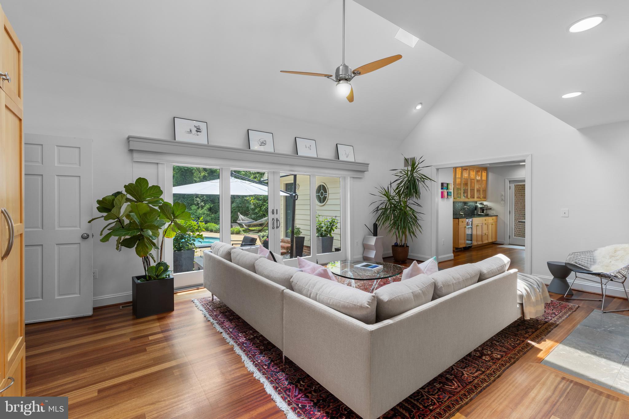 EATONS LANDING - Residential