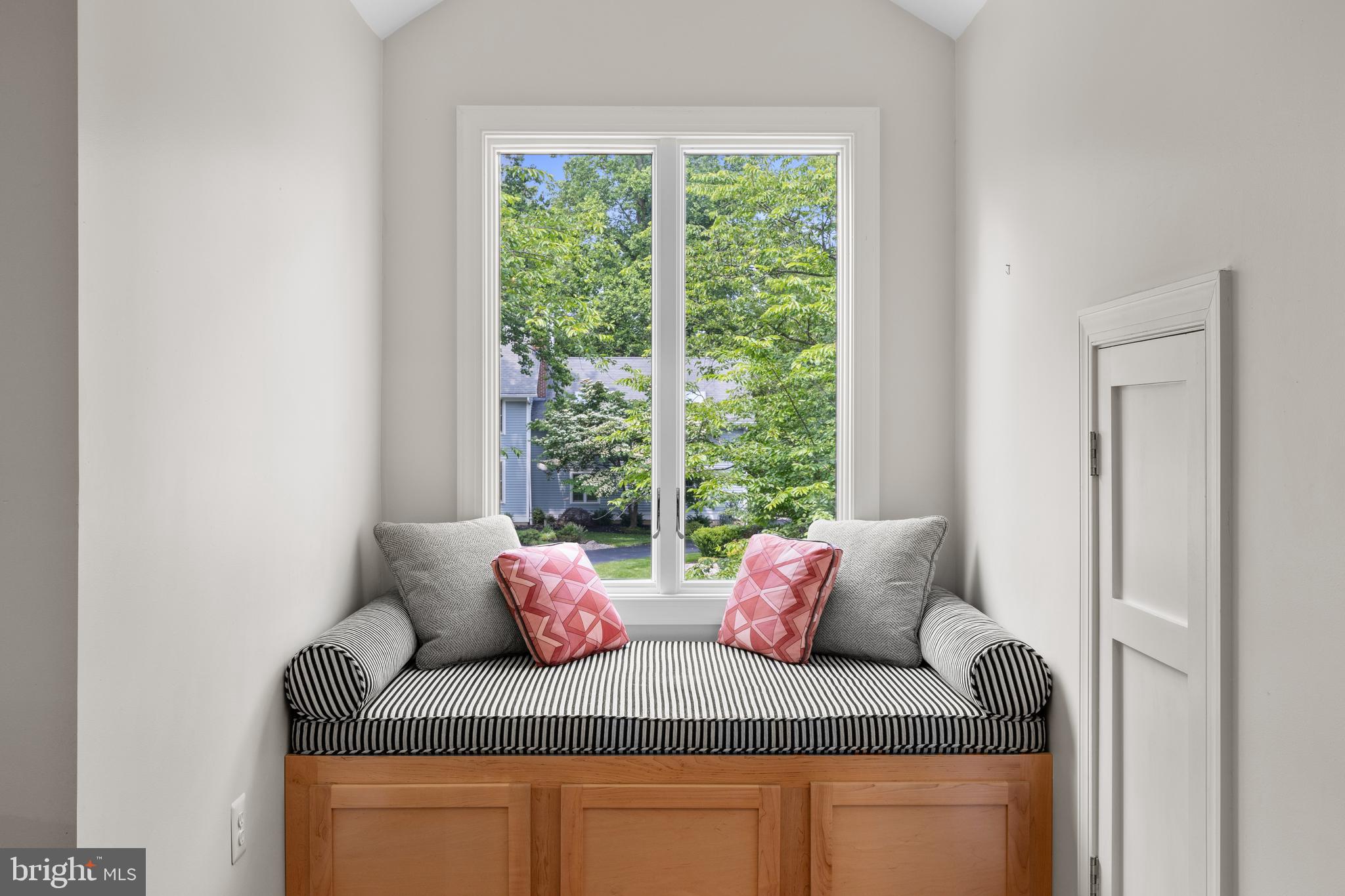 EATONS LANDING - Residential