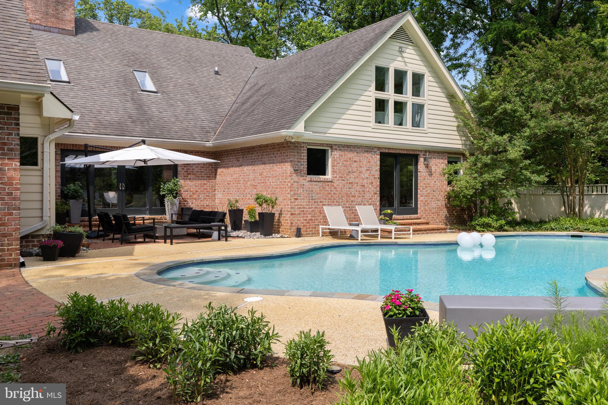 301 EATONS LANDING DRIVE