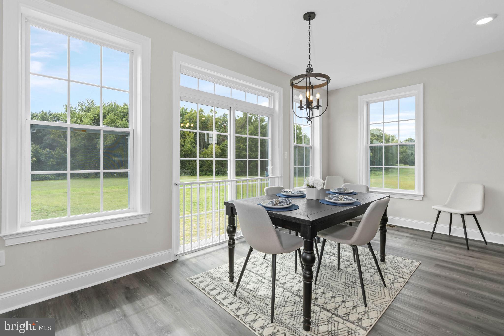 MOUNT FRIENDSHIP - Residential