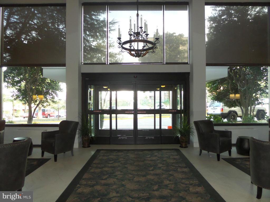 HUNTING CREEK CLUB - Residential