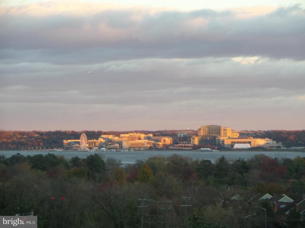 HUNTING CREEK CLUB - Residential