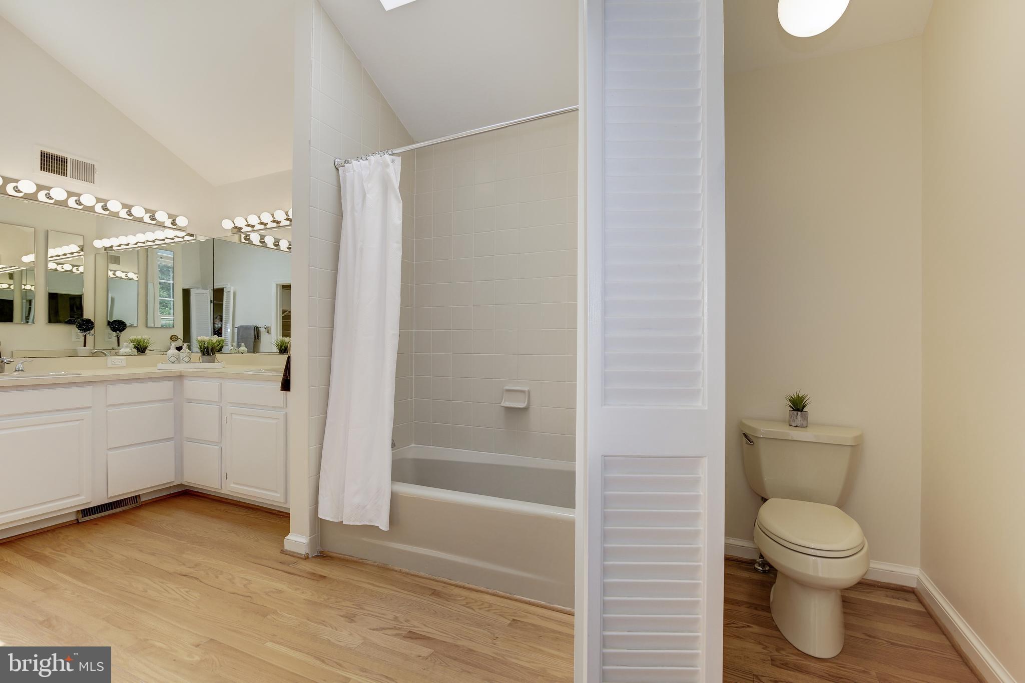 WESTMORELAND HILLS - Residential