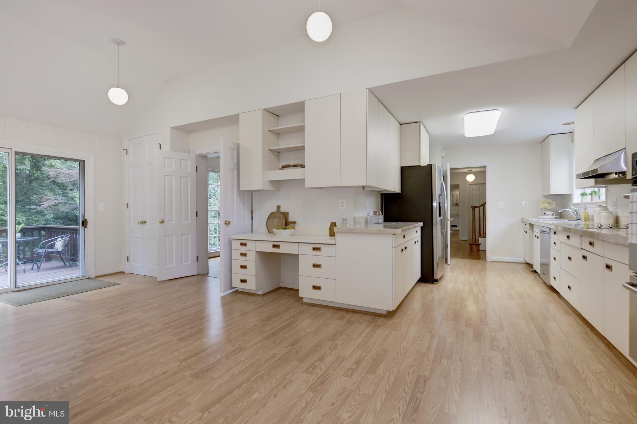 WESTMORELAND HILLS - Residential