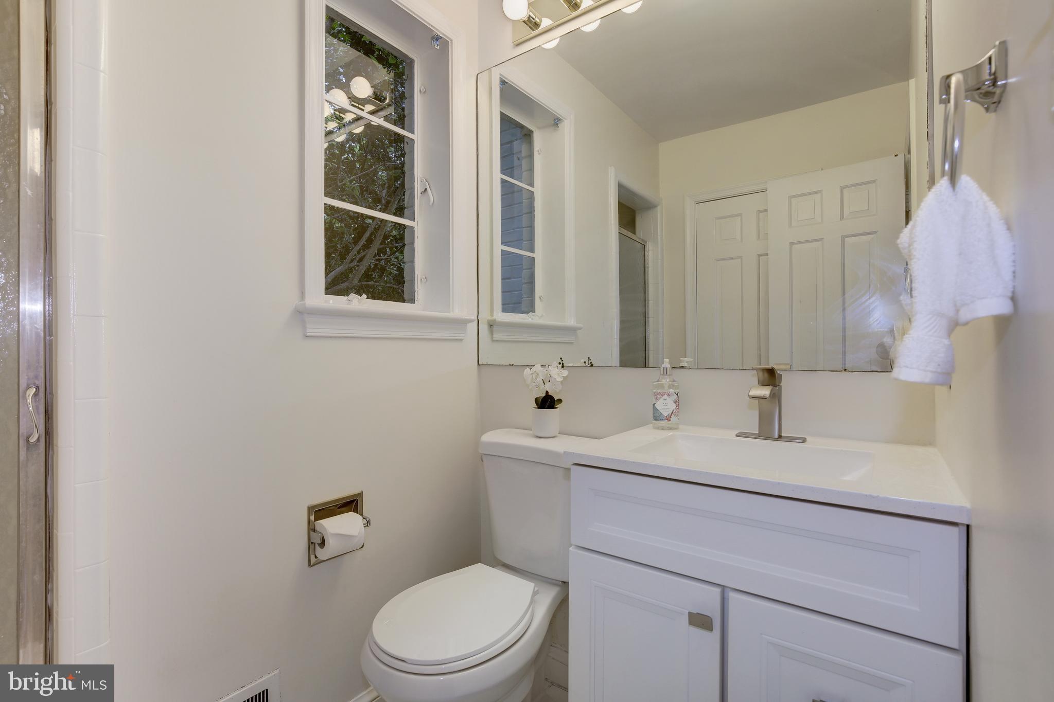 WESTMORELAND HILLS - Residential