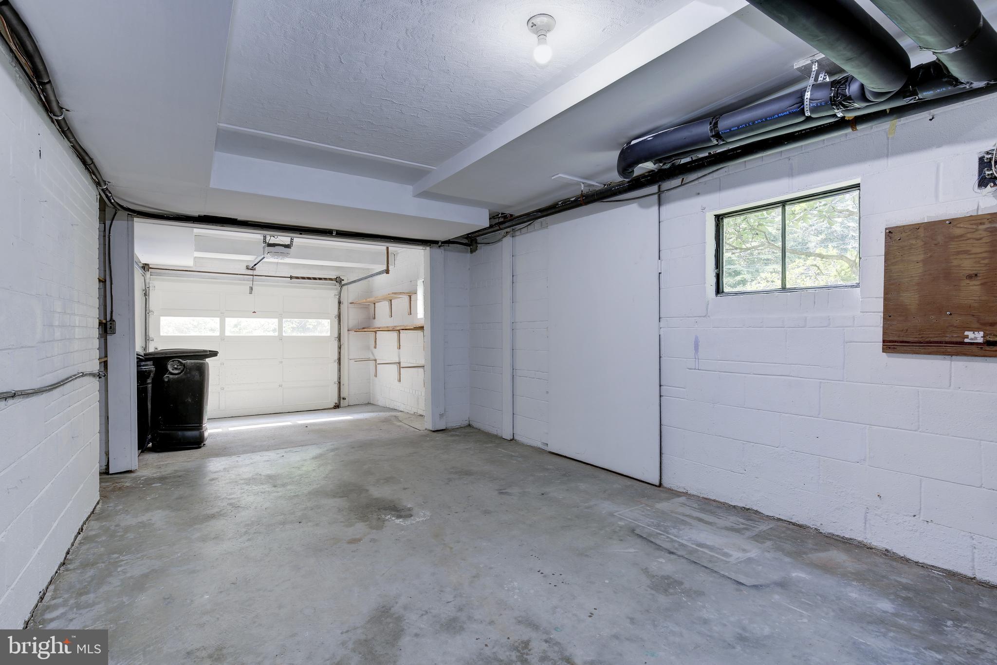 WESTMORELAND HILLS - Residential