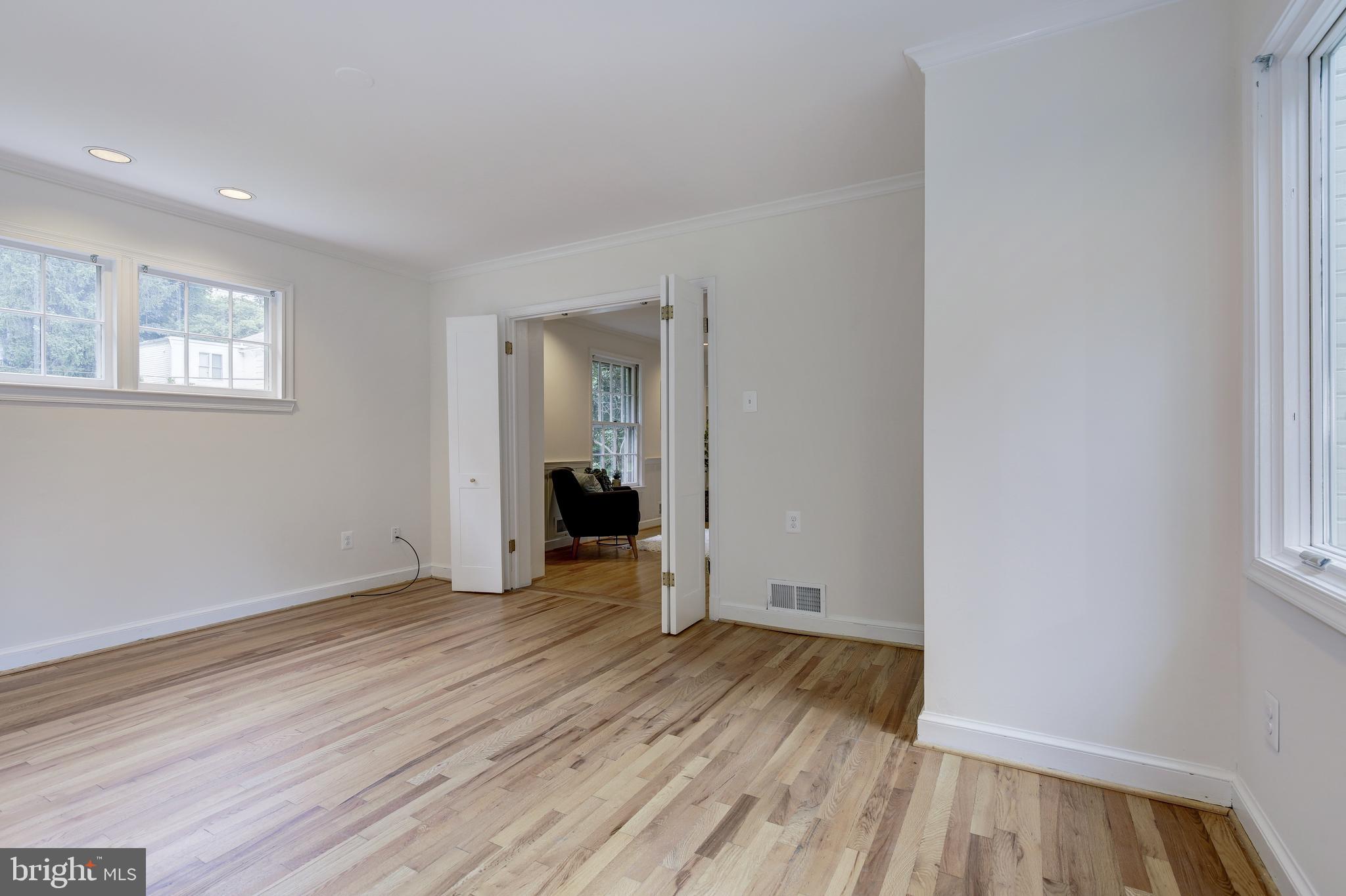 WESTMORELAND HILLS - Residential