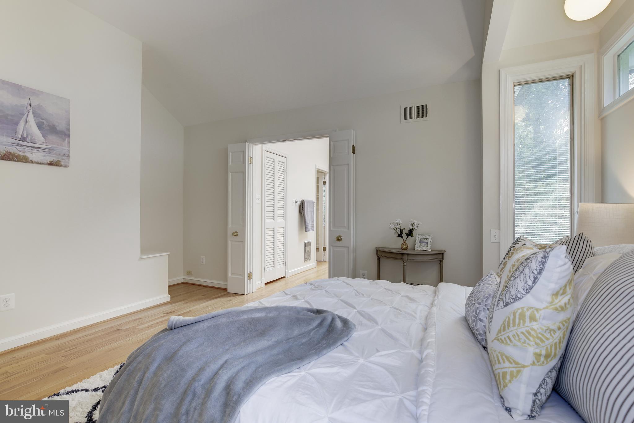 WESTMORELAND HILLS - Residential