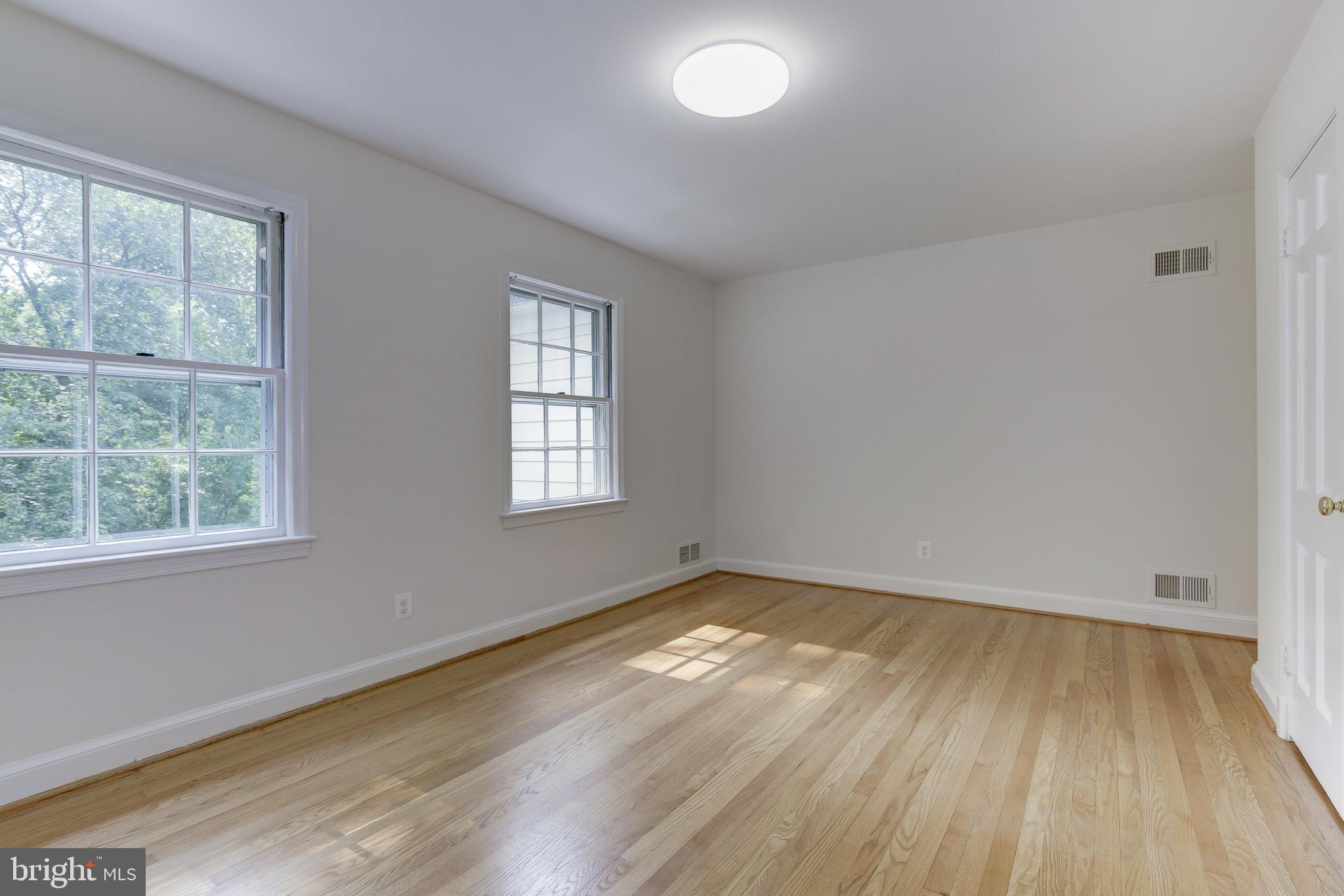 WESTMORELAND HILLS - Residential