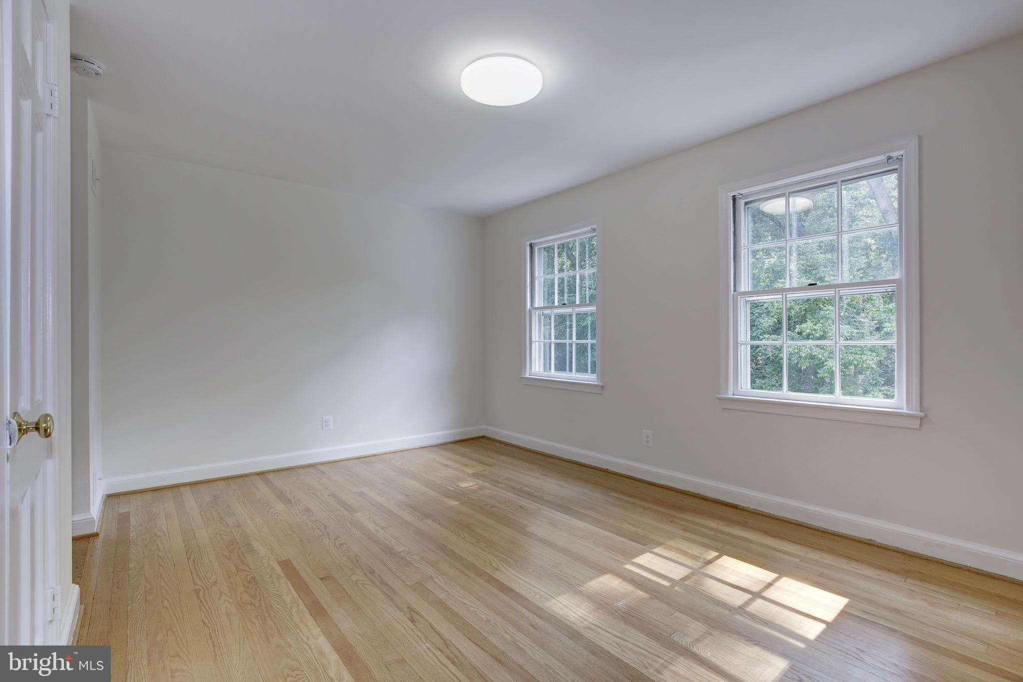 WESTMORELAND HILLS - Residential