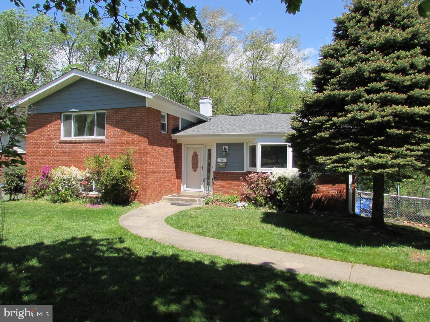 WHEATON OUT RES. (2) - Residential Lease