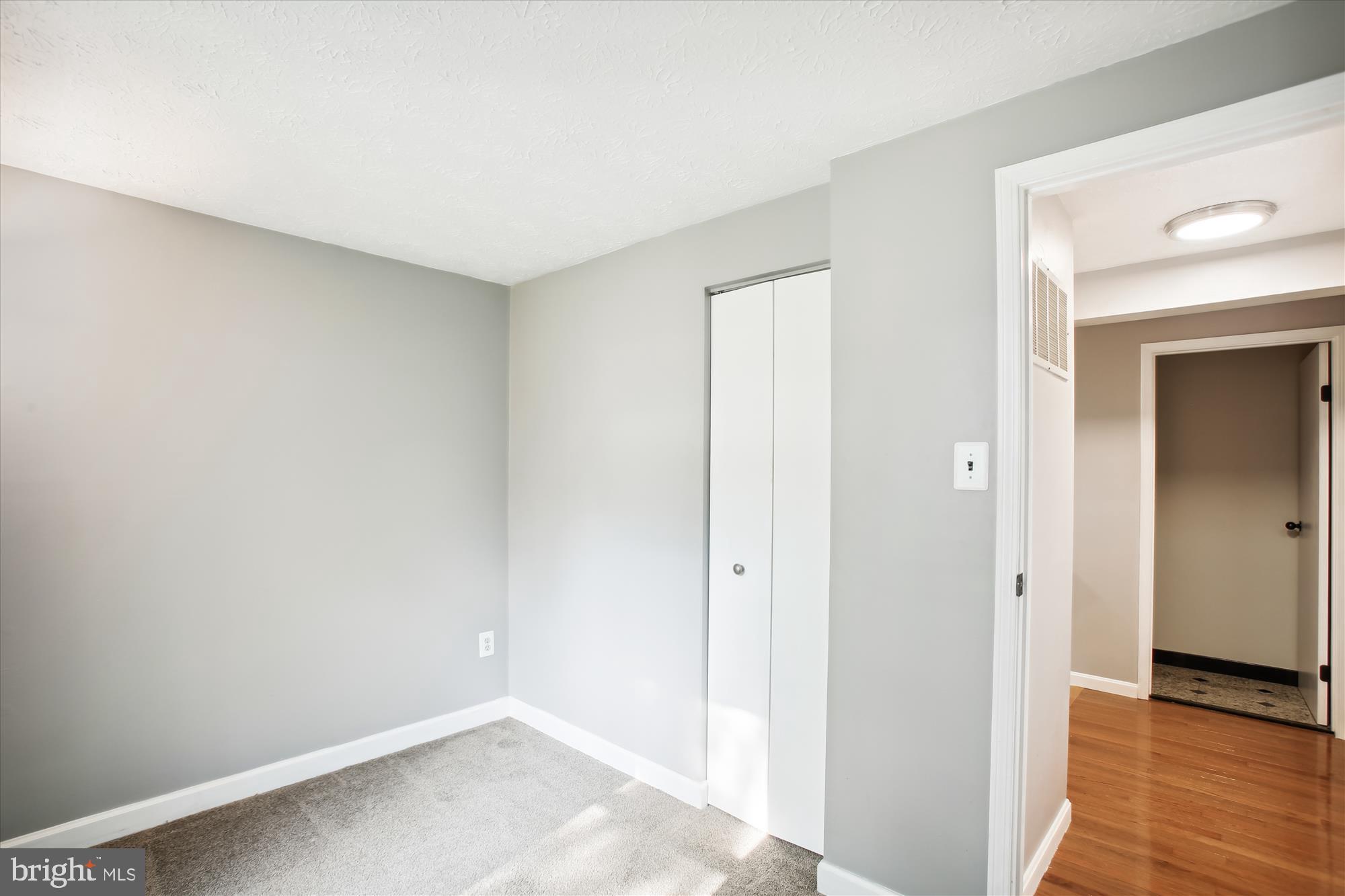 WILLOWCREST - Residential