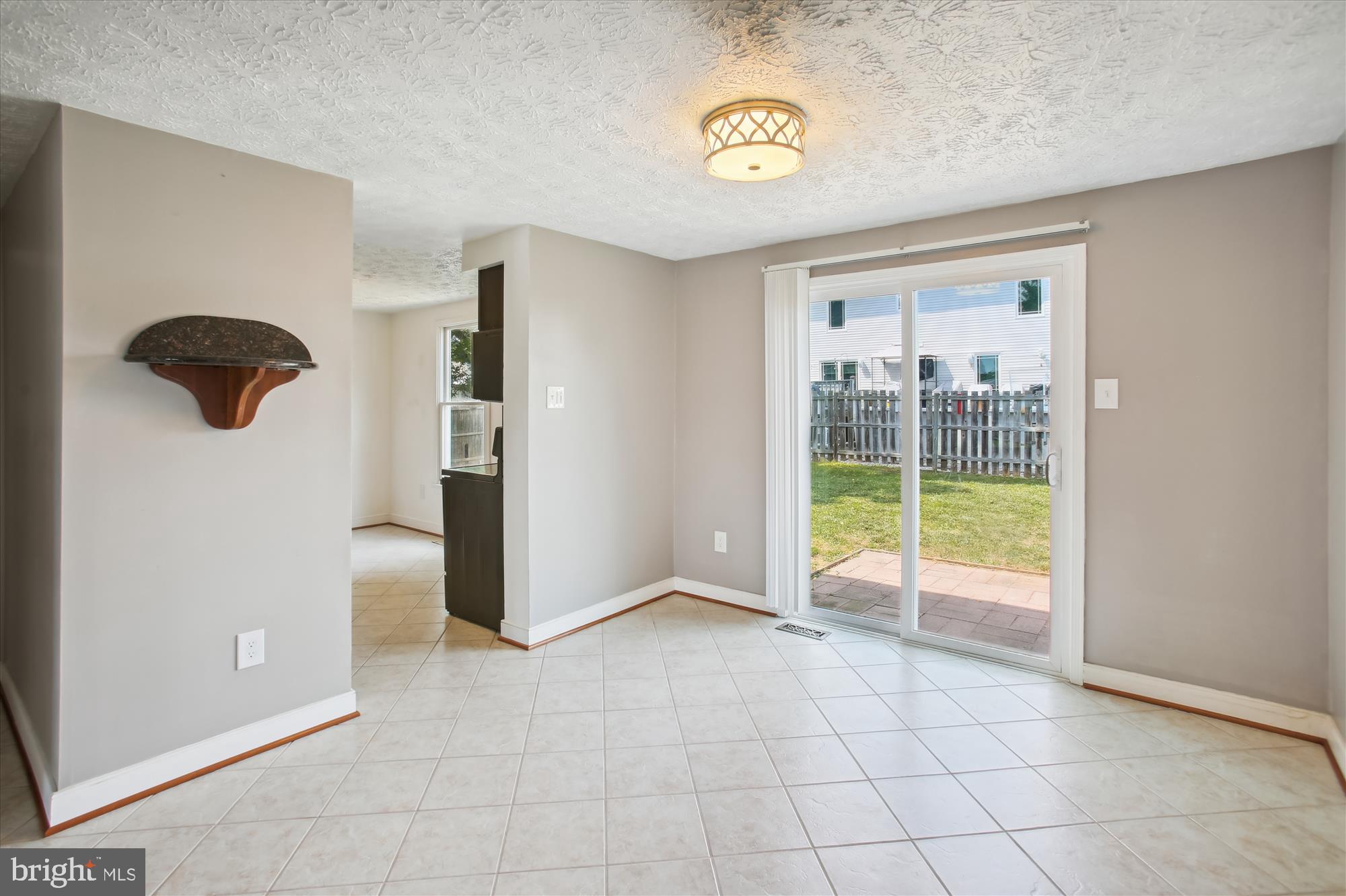 WILLOWCREST - Residential