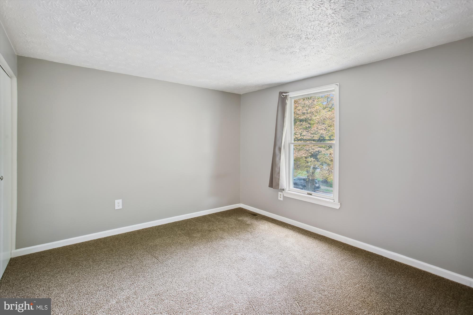 WILLOWCREST - Residential