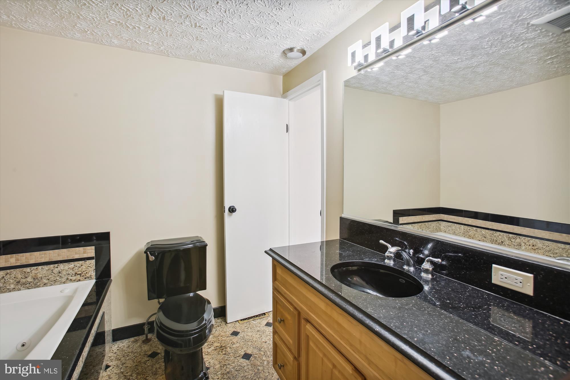 WILLOWCREST - Residential