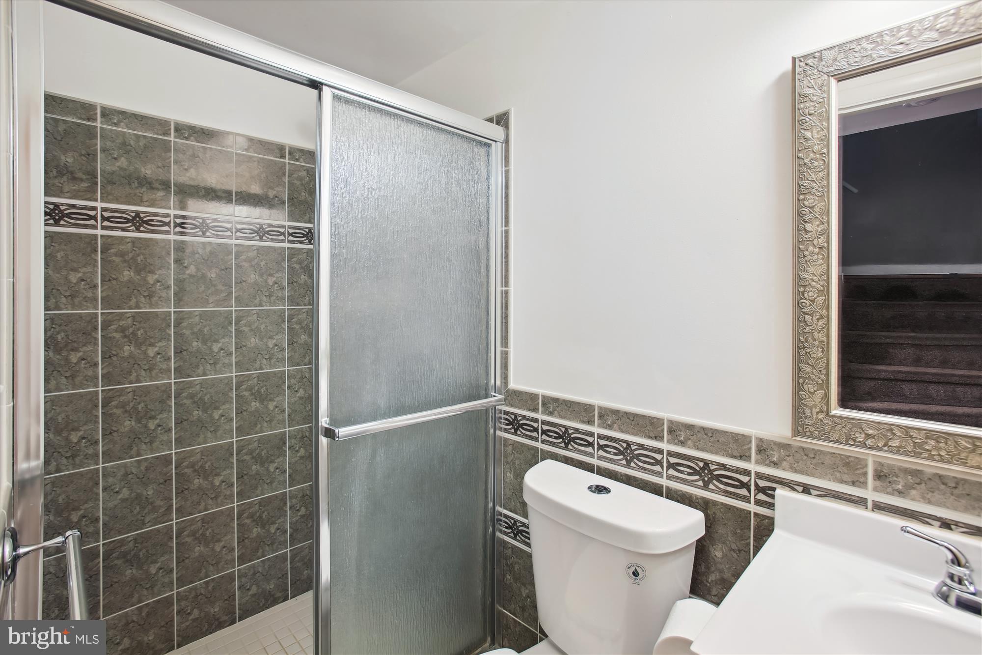 WILLOWCREST - Residential