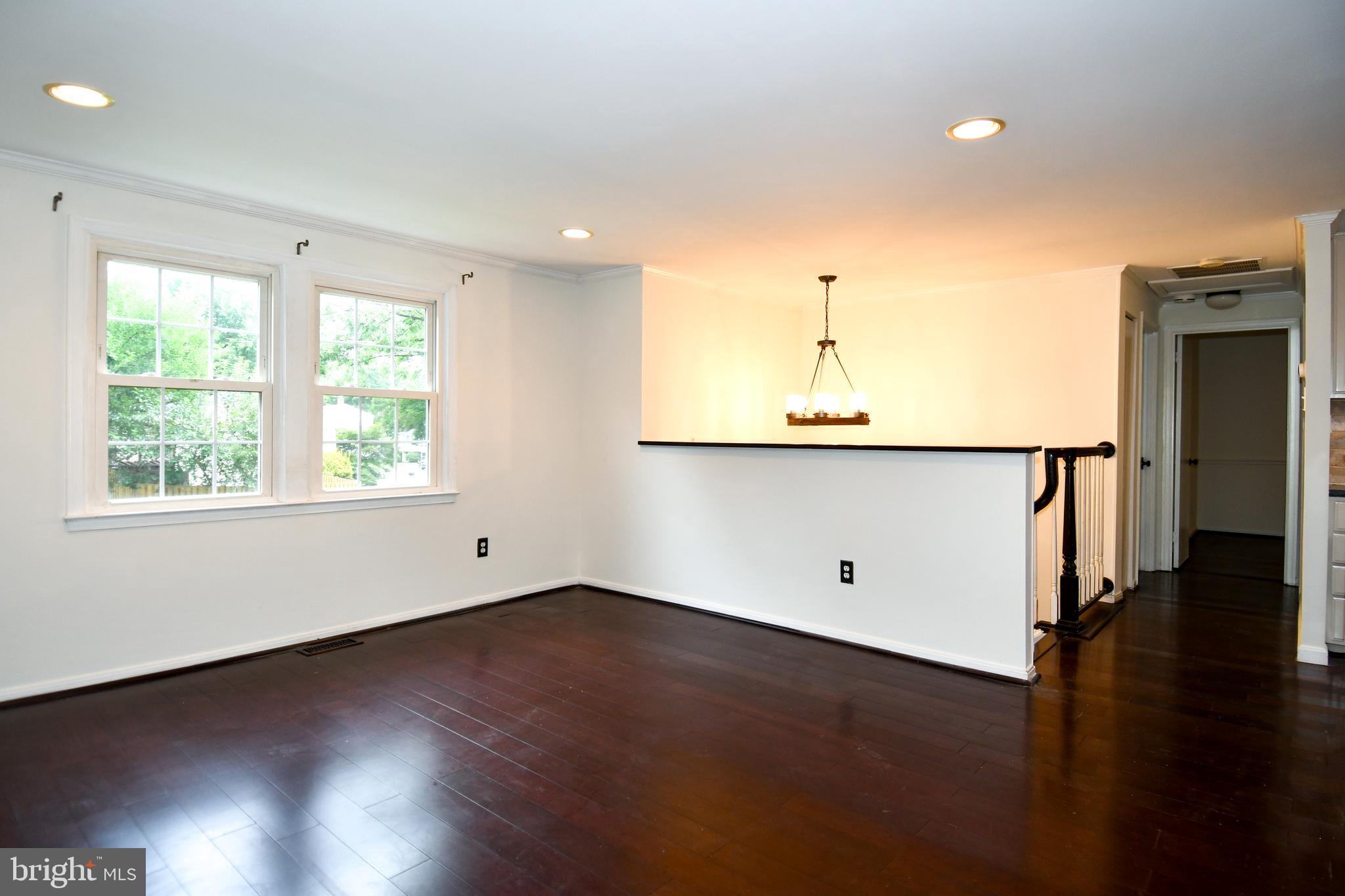 HIDDENBROOK - Residential