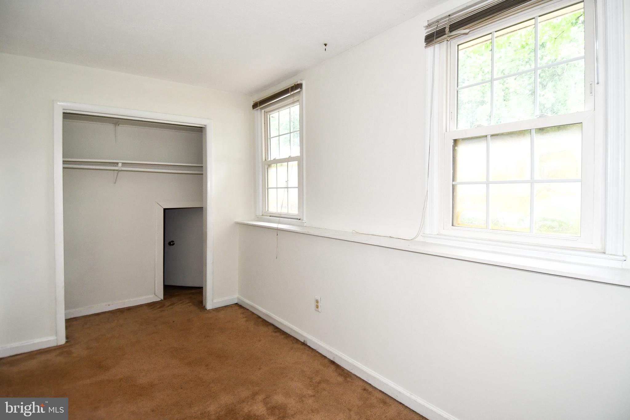 HIDDENBROOK - Residential