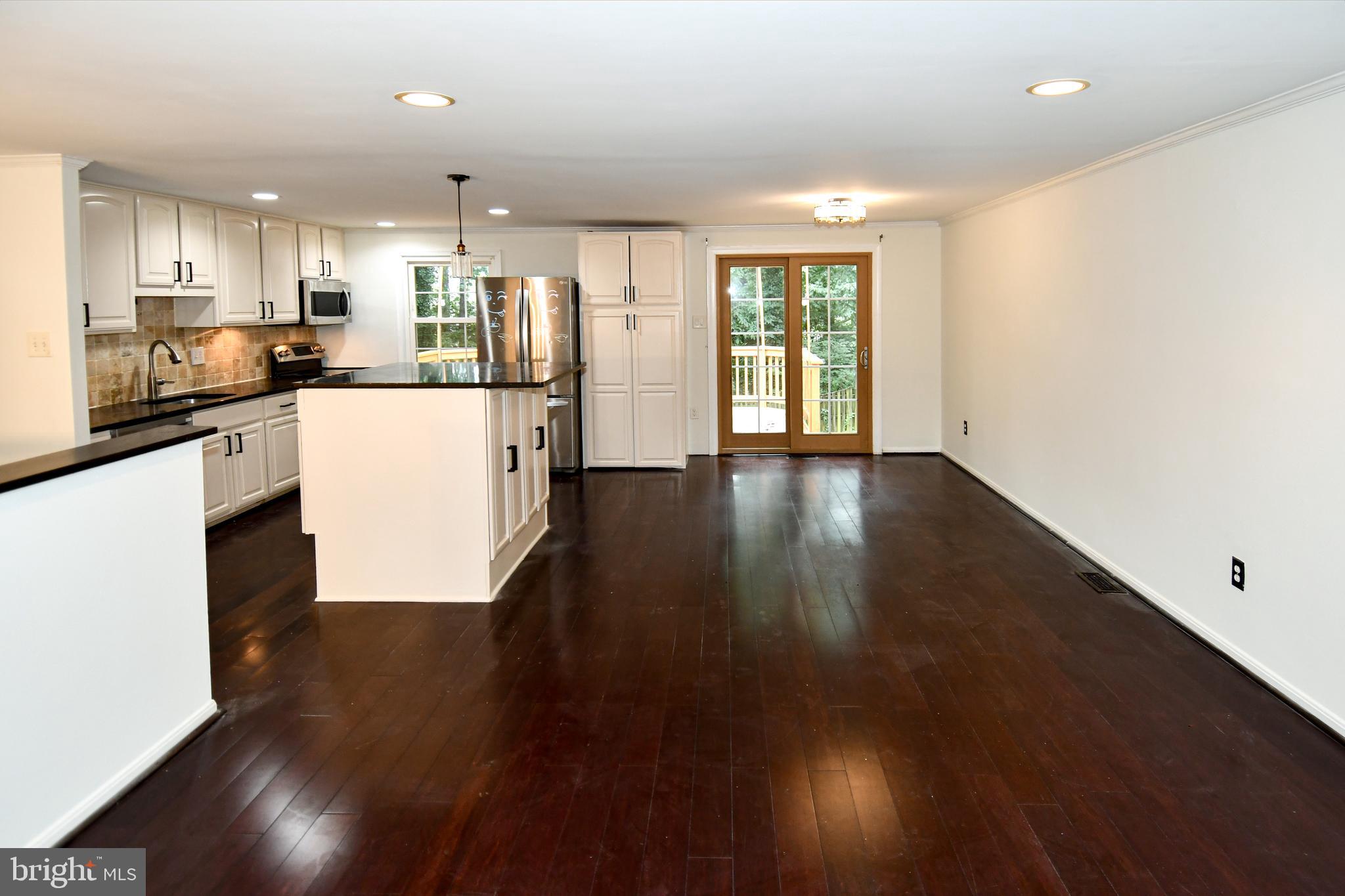 12703 LONGLEAF LANE