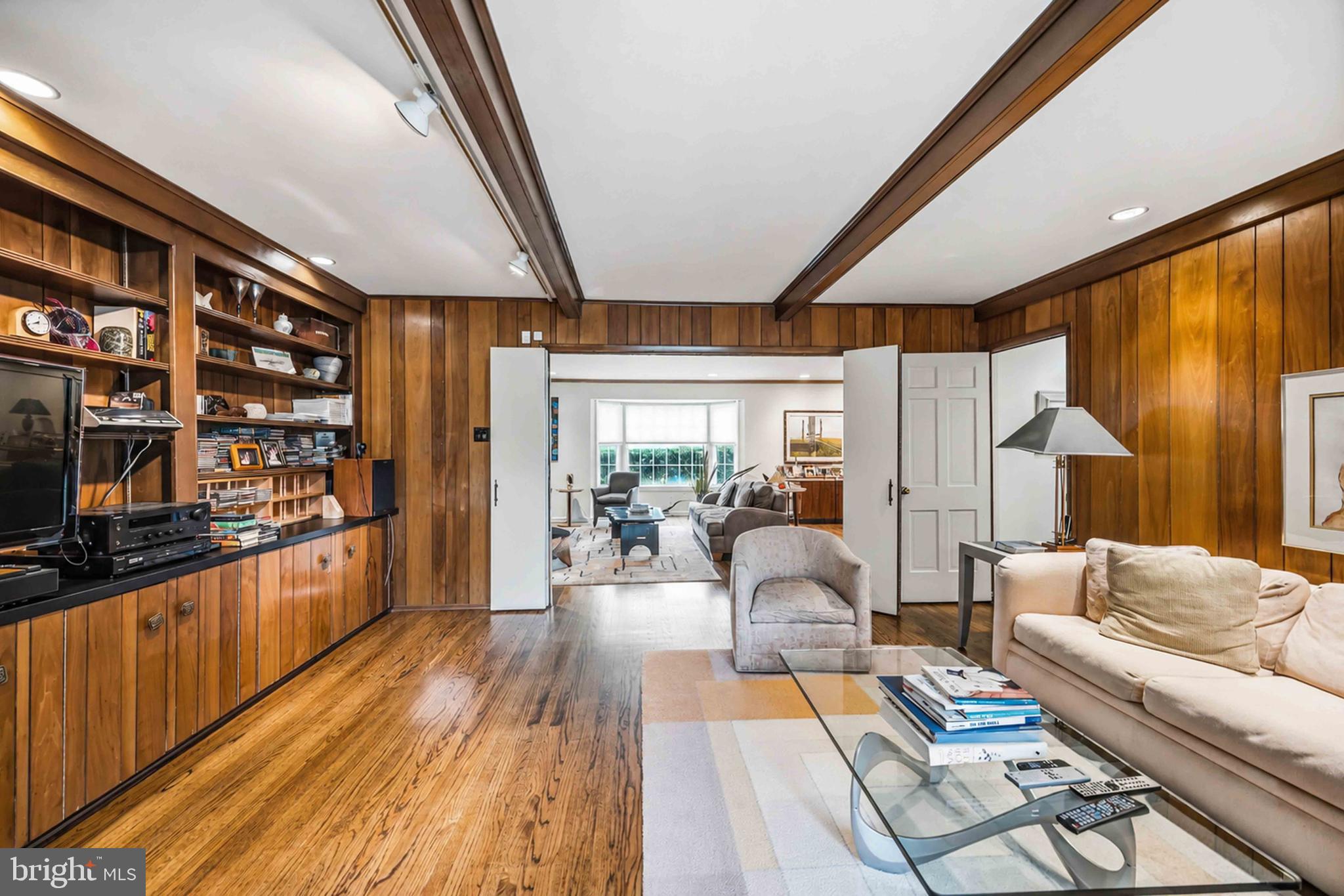 OLD WYNCOTE - Residential
