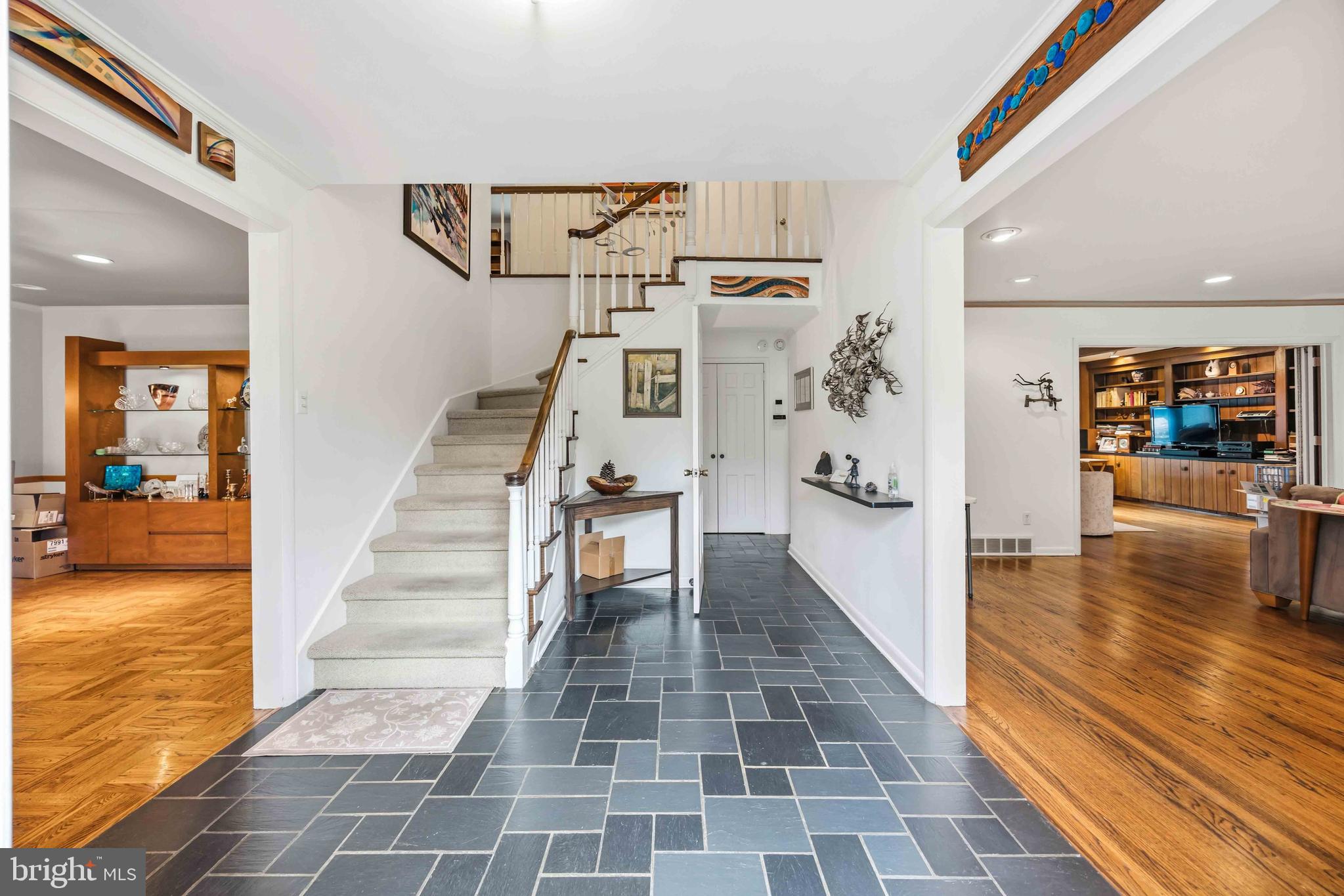 OLD WYNCOTE - Residential