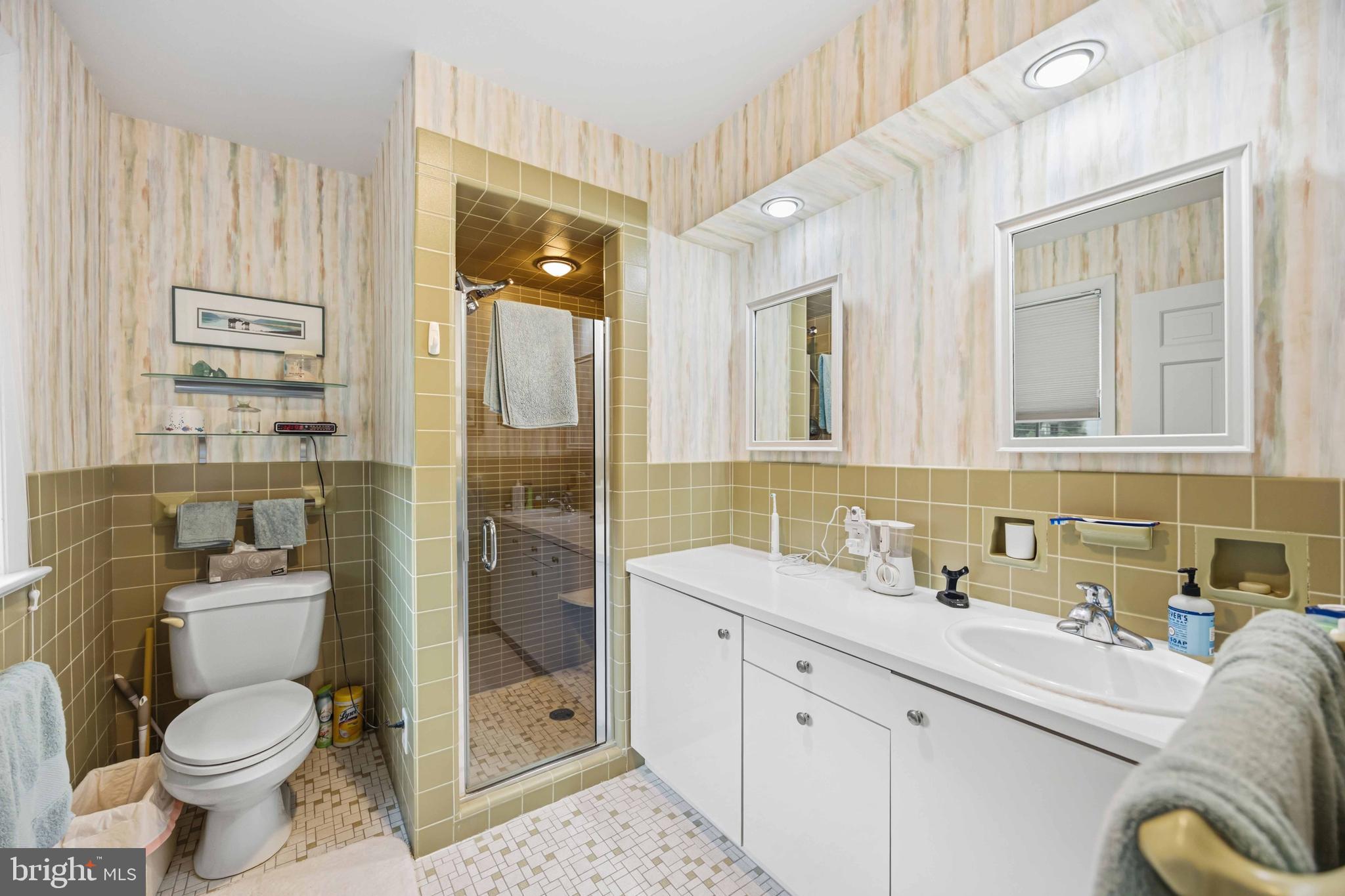 OLD WYNCOTE - Residential
