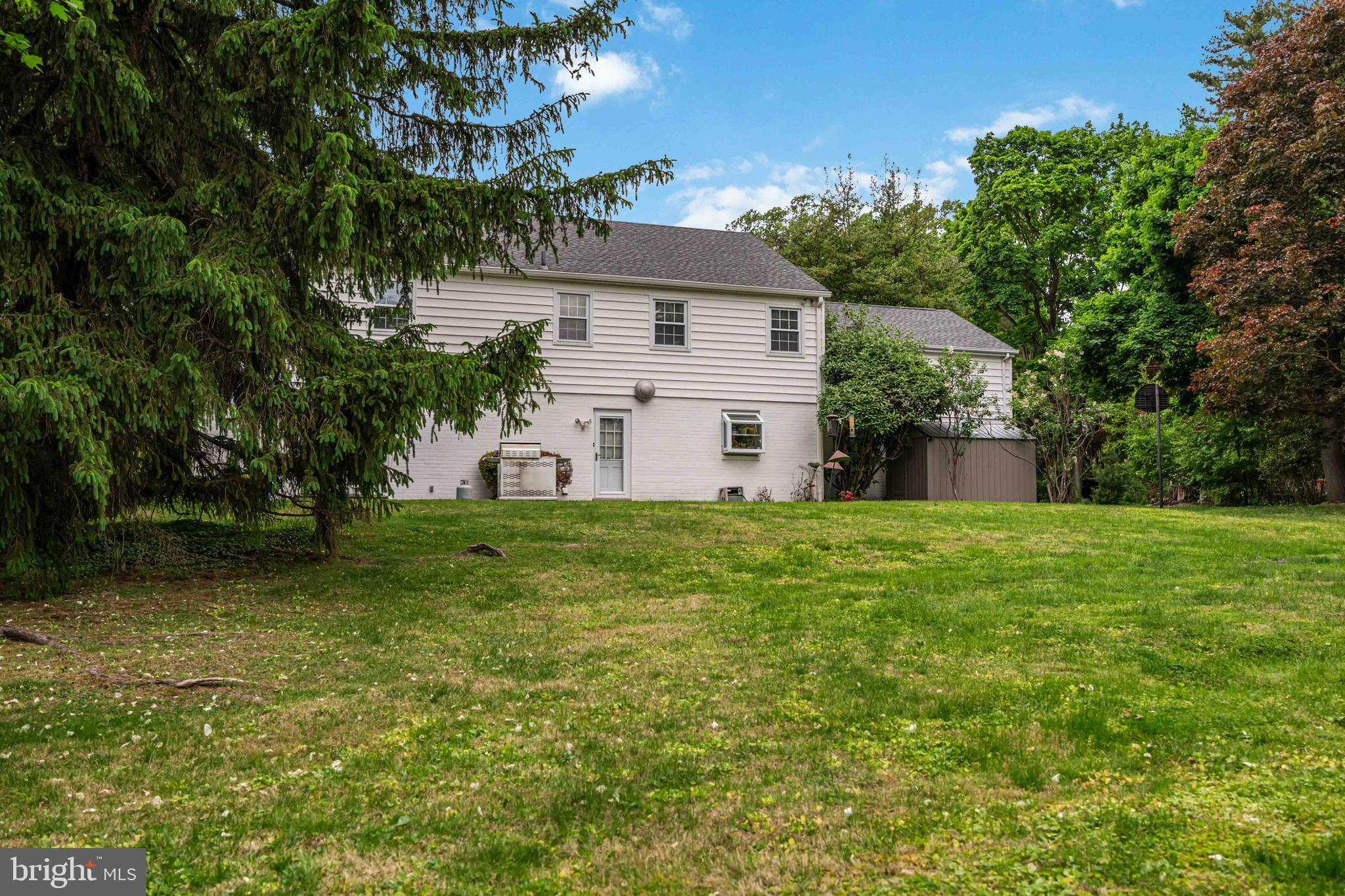 OLD WYNCOTE - Residential