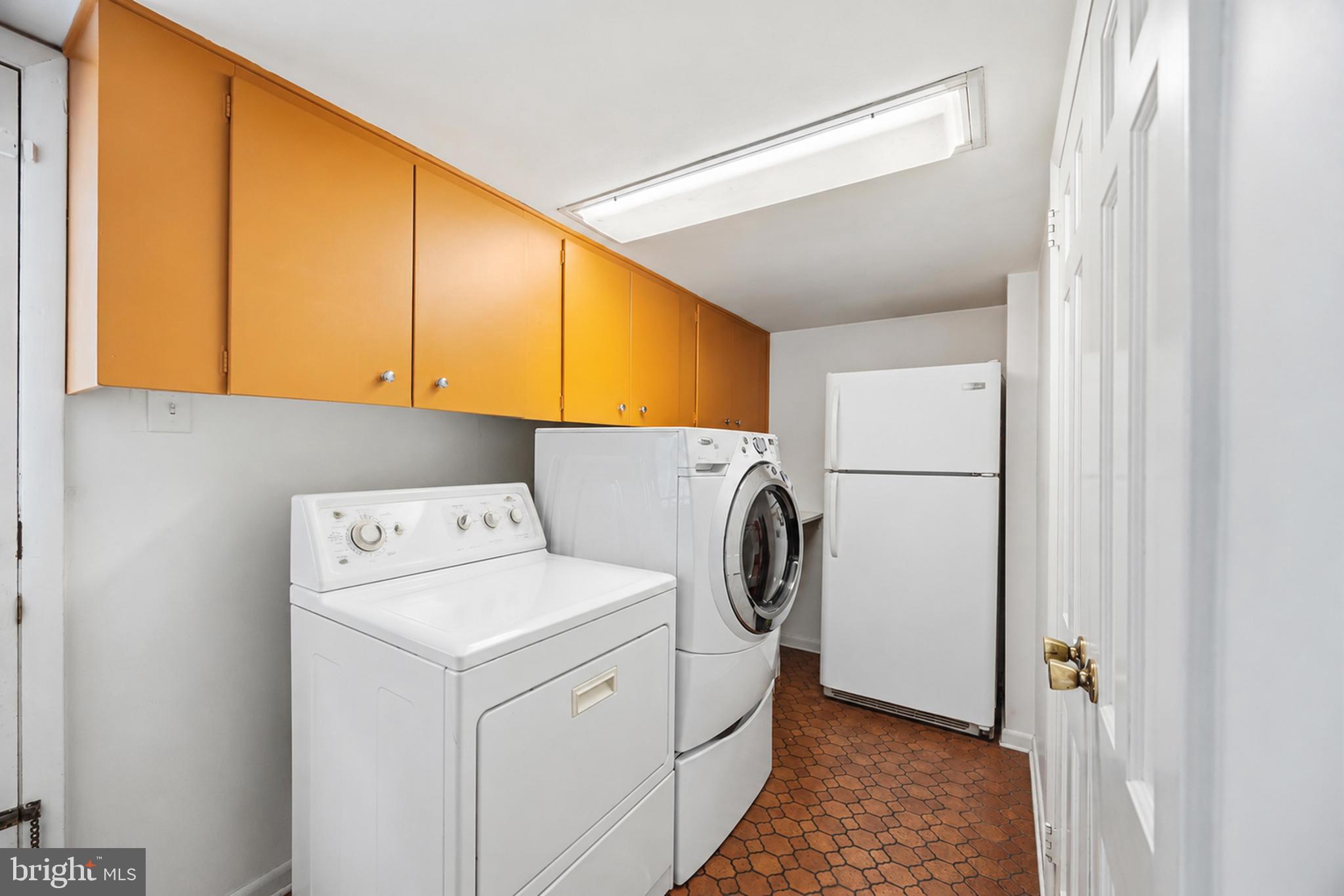OLD WYNCOTE - Residential